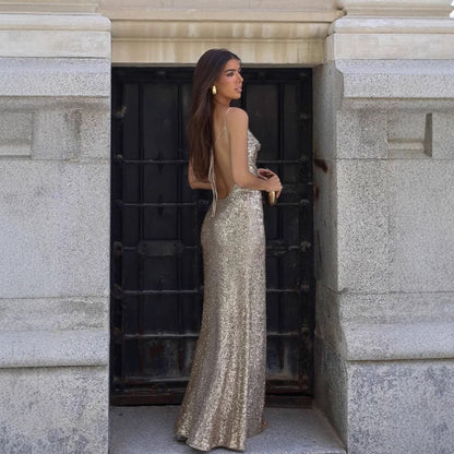 Damen Abendkleid tiefes Rückendesign schimmerndes Material Norvielle