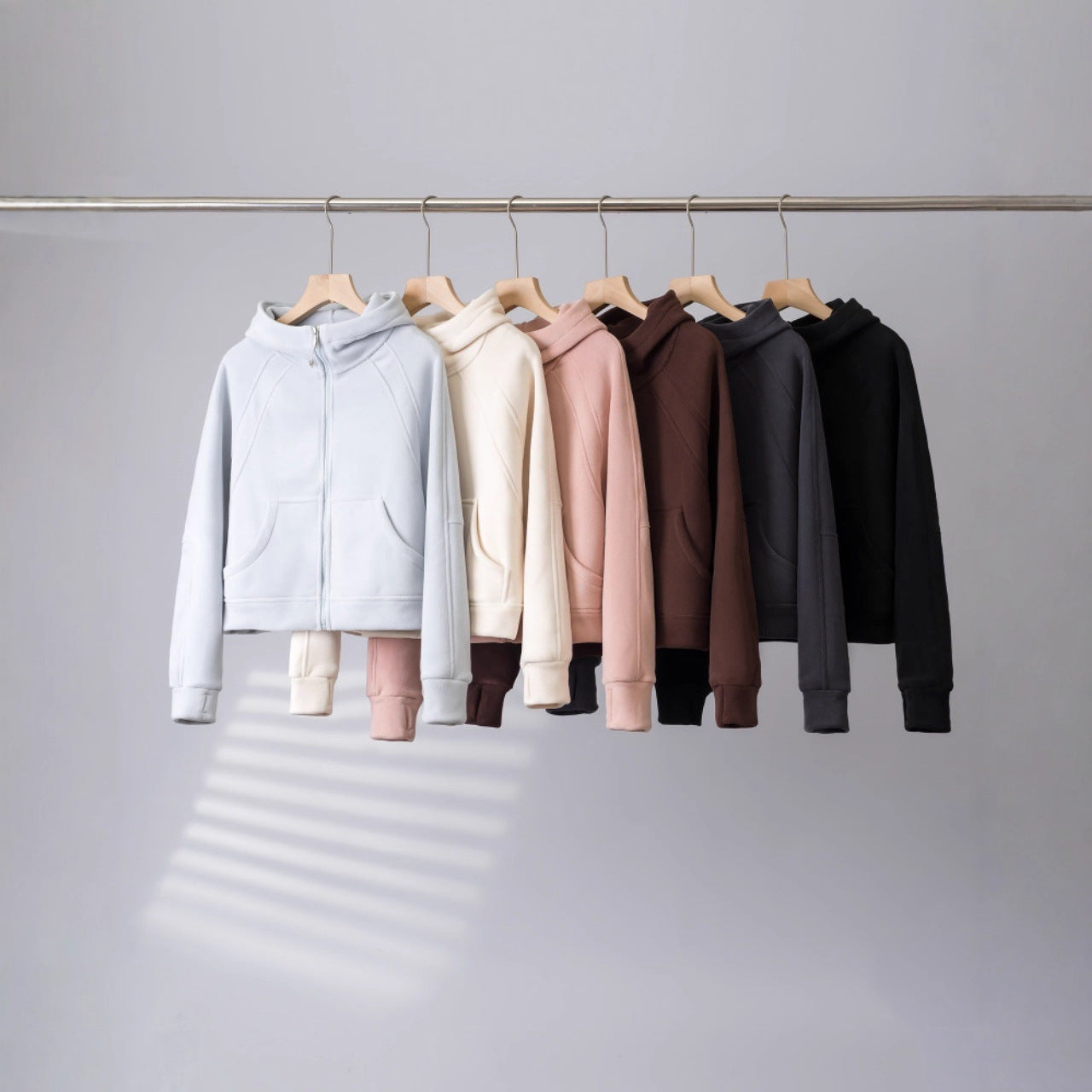 Damen Kapuzenjacke Norvielle Kuschelig Hochkragen Praktische Taschen