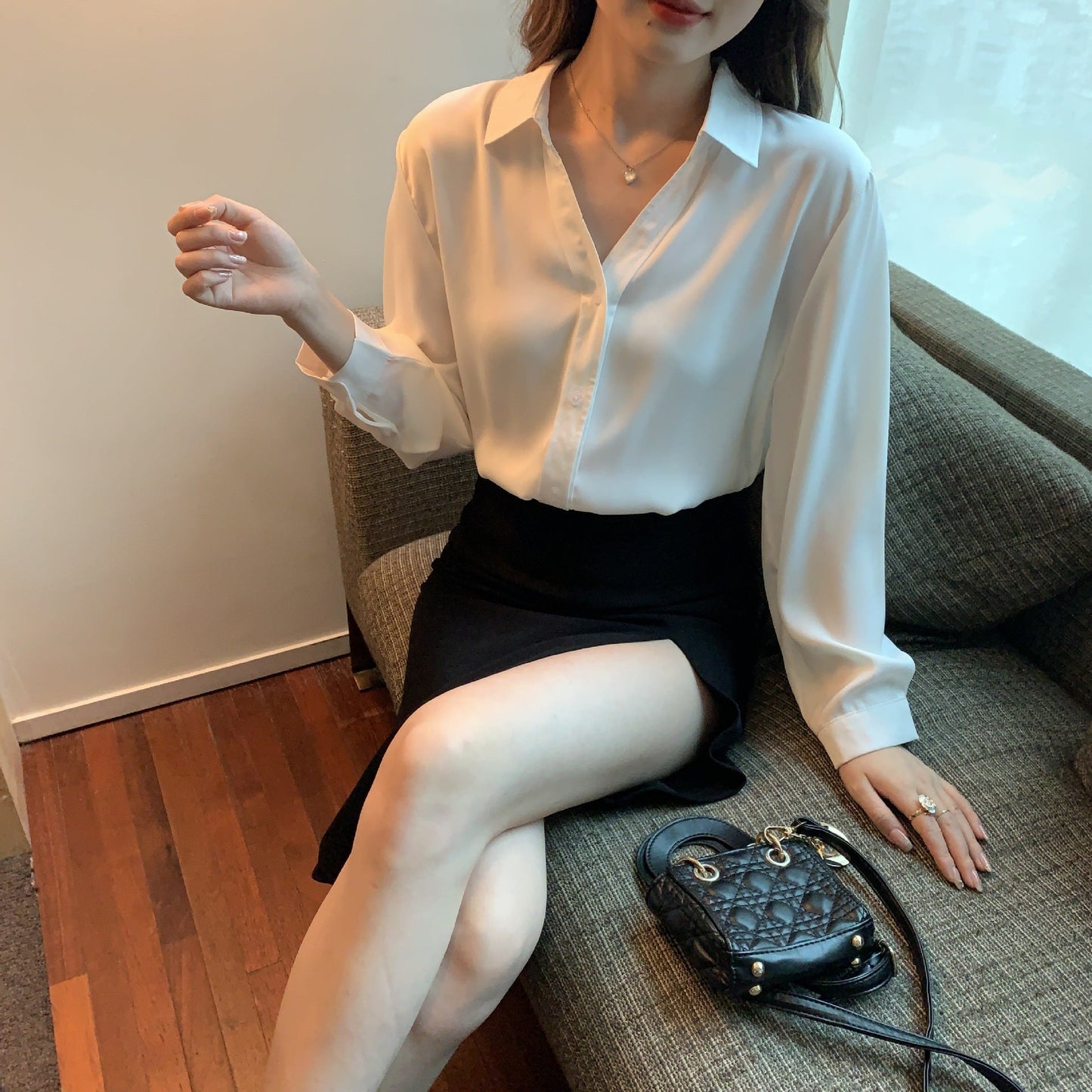 Damen Bluse Elegante V-Ausschnitt Feines Jersey Weiß