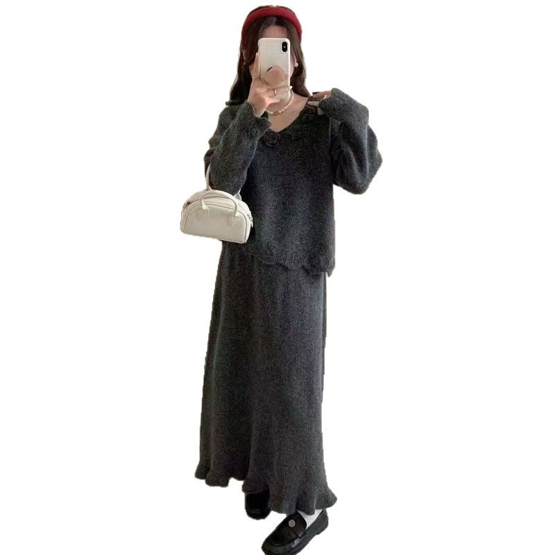 Damen Strickkleid mit Blütenapplikationen Norvielle