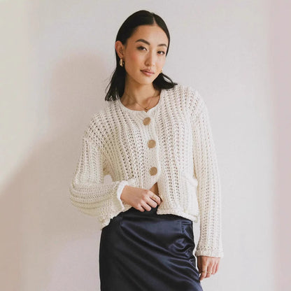 Damen Strickjacke Kuschelig Goldene Knöpfe Norvielle