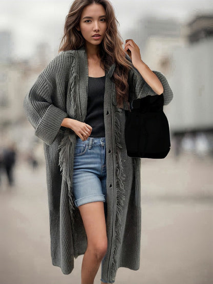 Damen Grobstrick-Cardigan mit Fransen und Knöpfen Norvielle