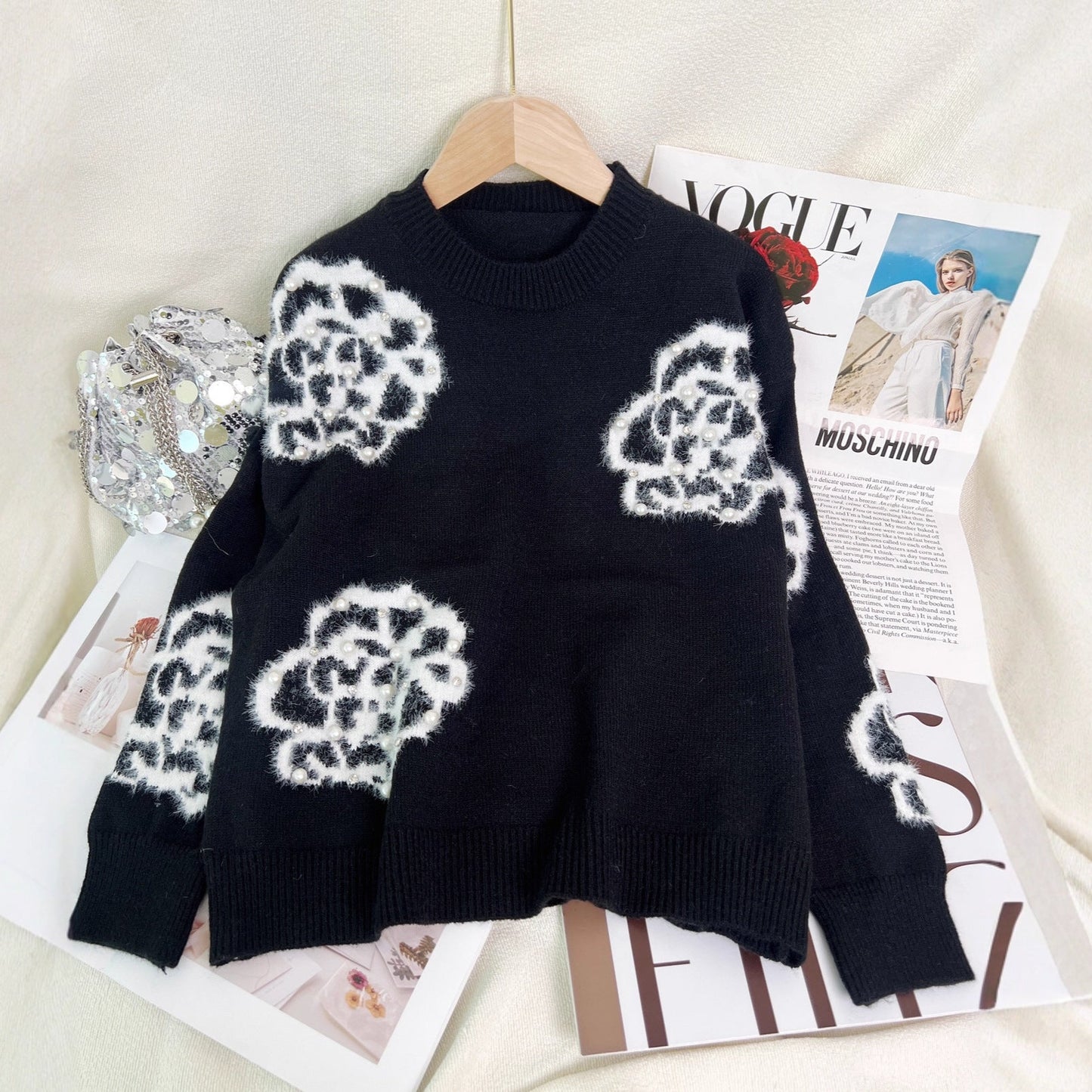 Damen Pullover mit Blumenapplikationen und Perlen Norvielle