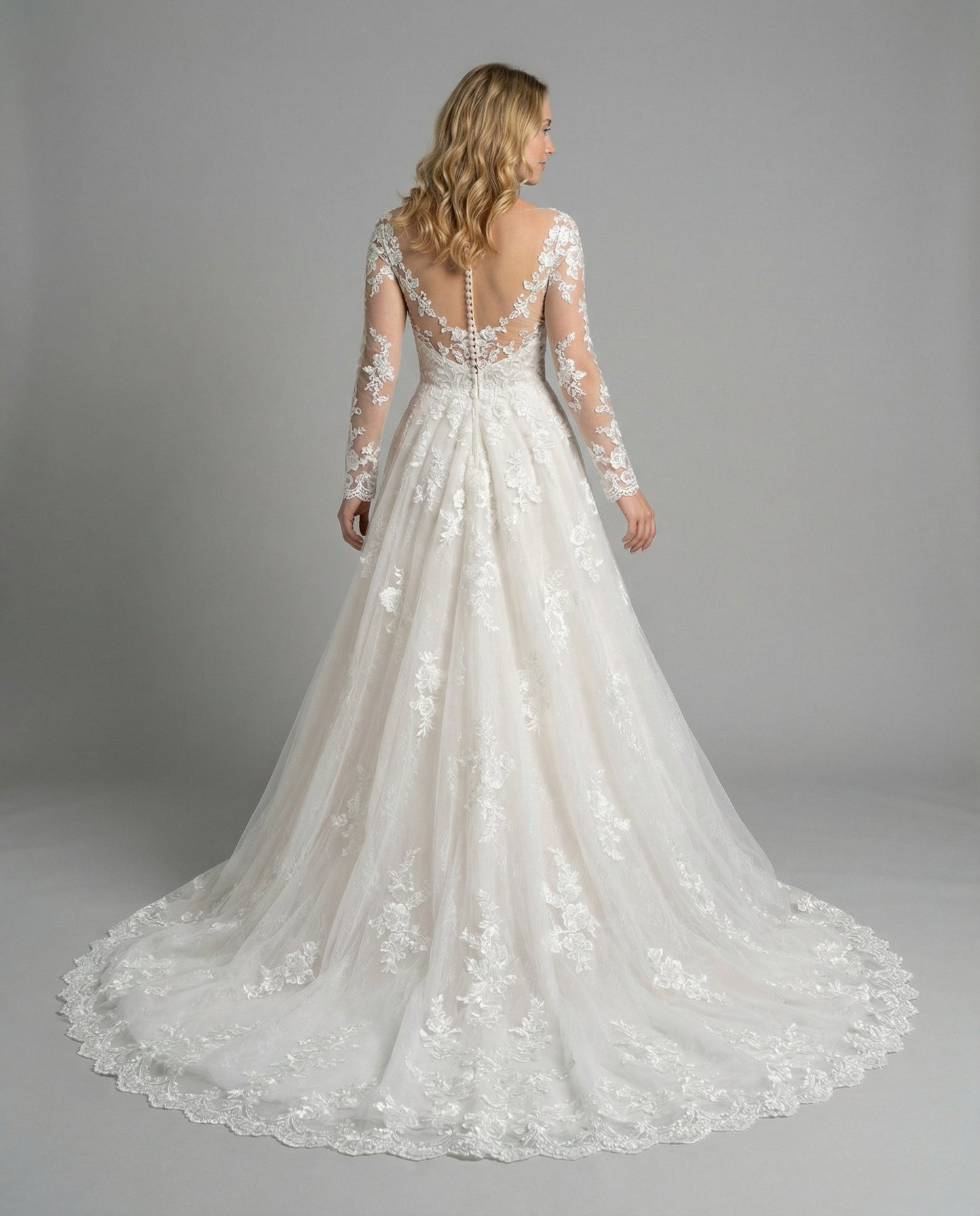 Damen Hochzeitskleid aus Spitze Weiß