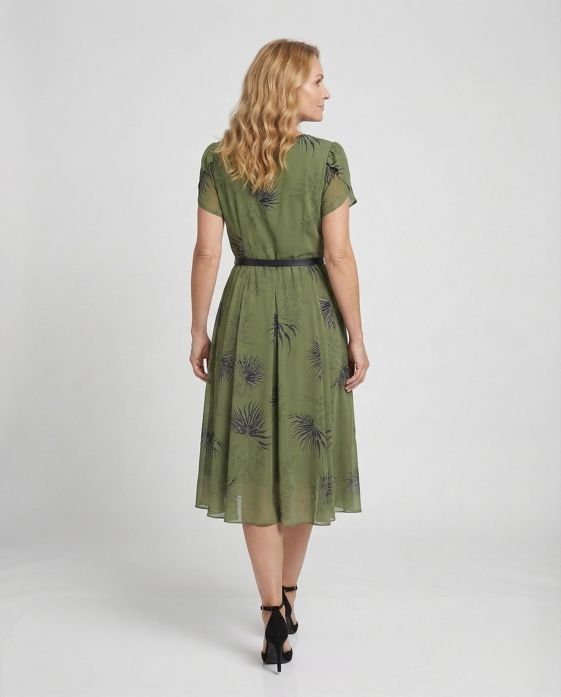 Product 15518302765386 - back_view