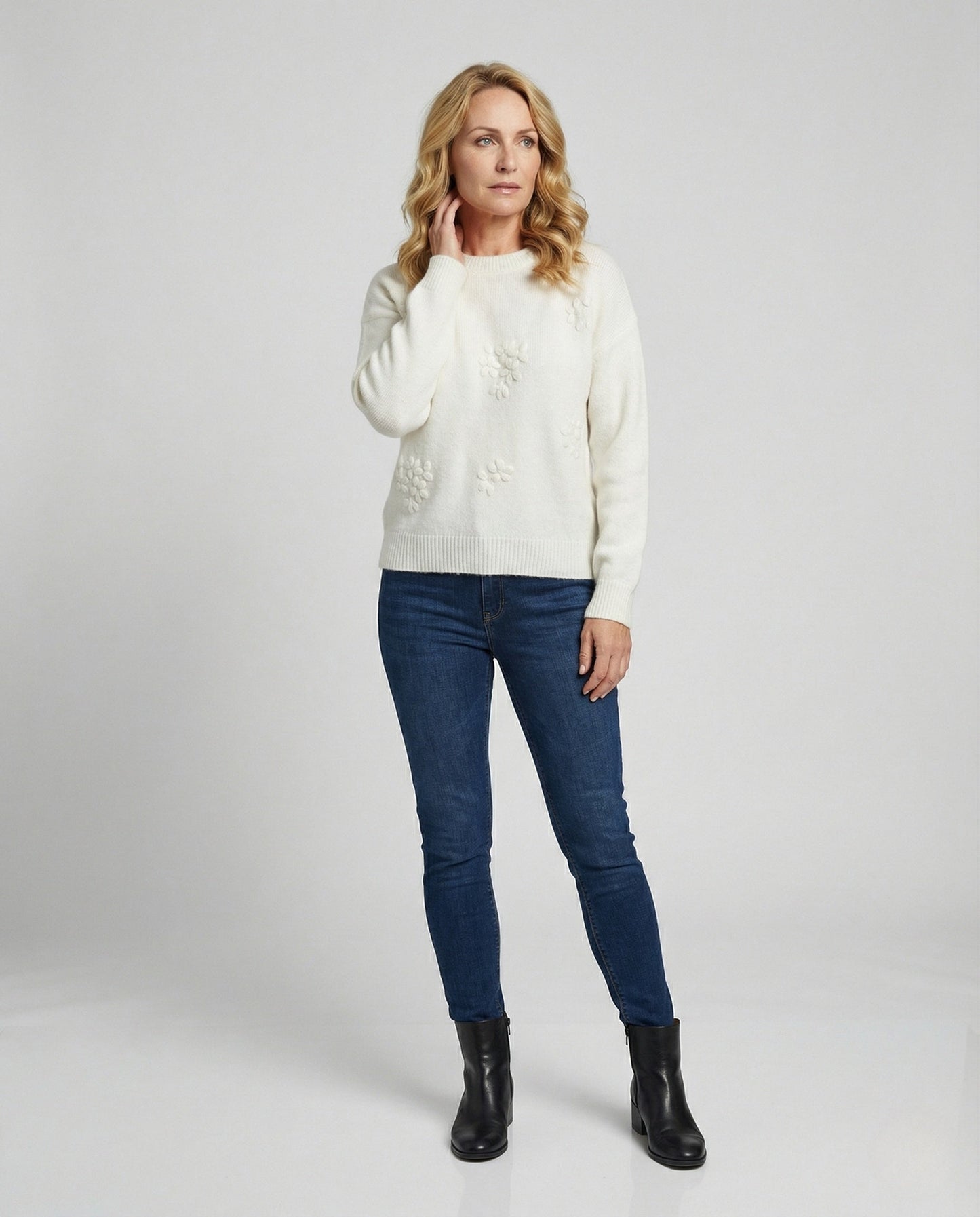 Damen Strickensemble Floral Applikationen - Norvielle