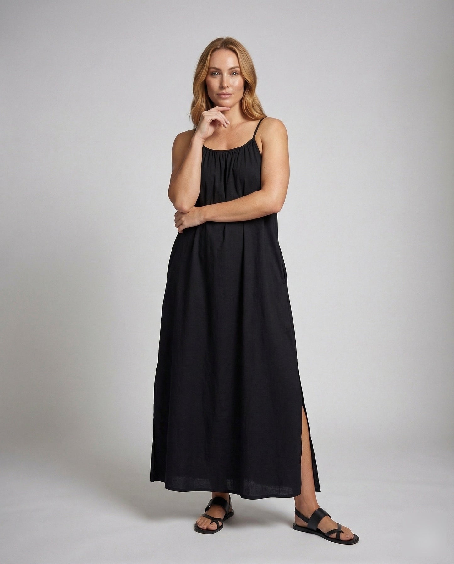 Damen Maxikleid Plissee mit schmalen Trägern - Norvielle