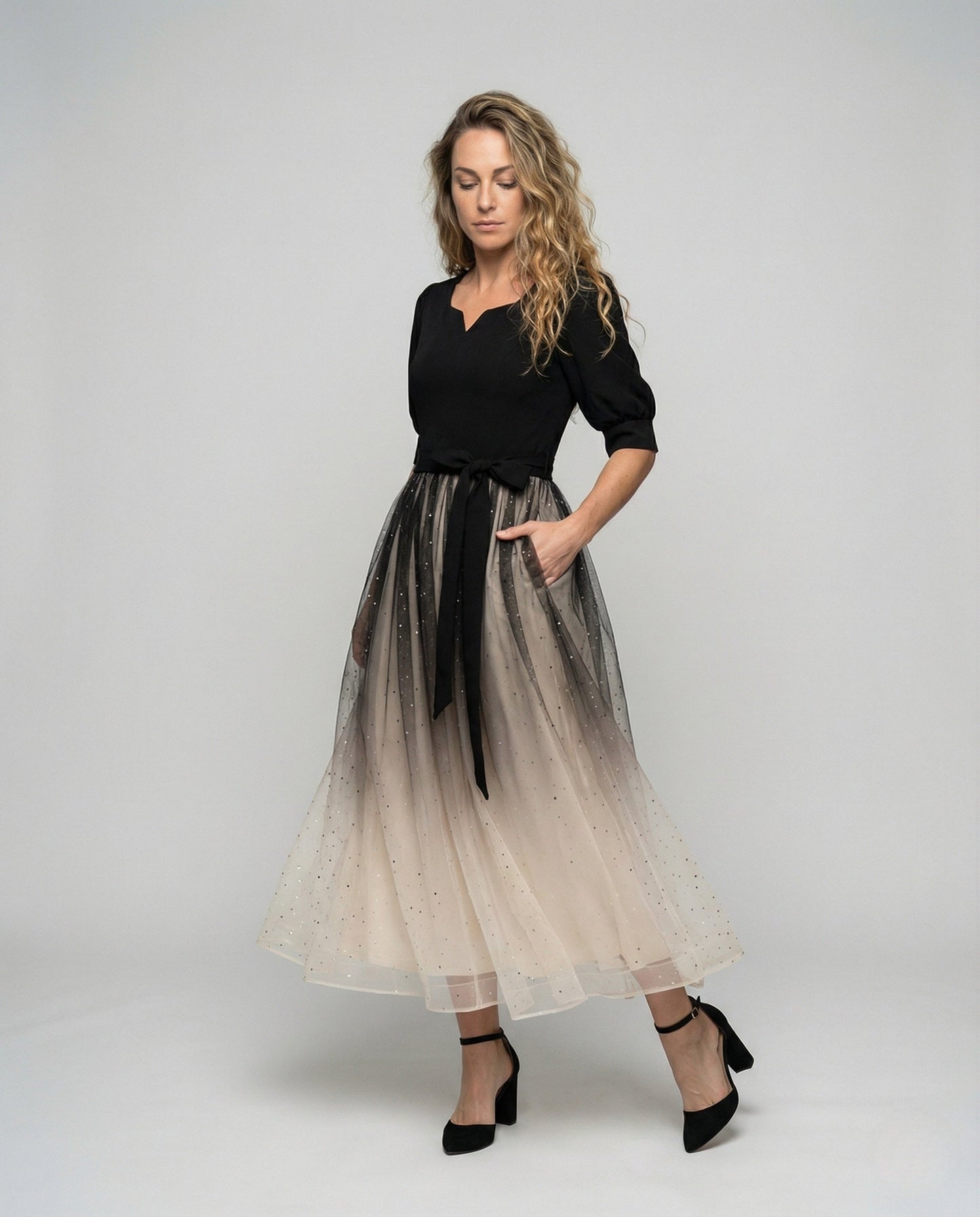 Damen Ballkleid Samt Tüll Schwarz - Norvielle
