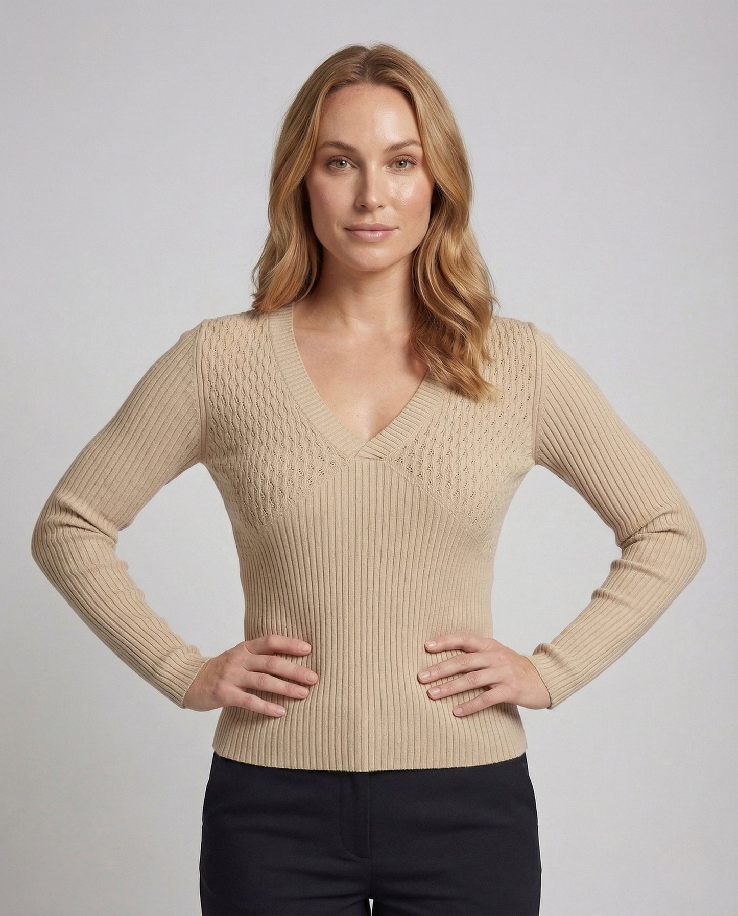 Damen Feinstrickpullover V-Ausschnitt Rippstruktur - Norvielle