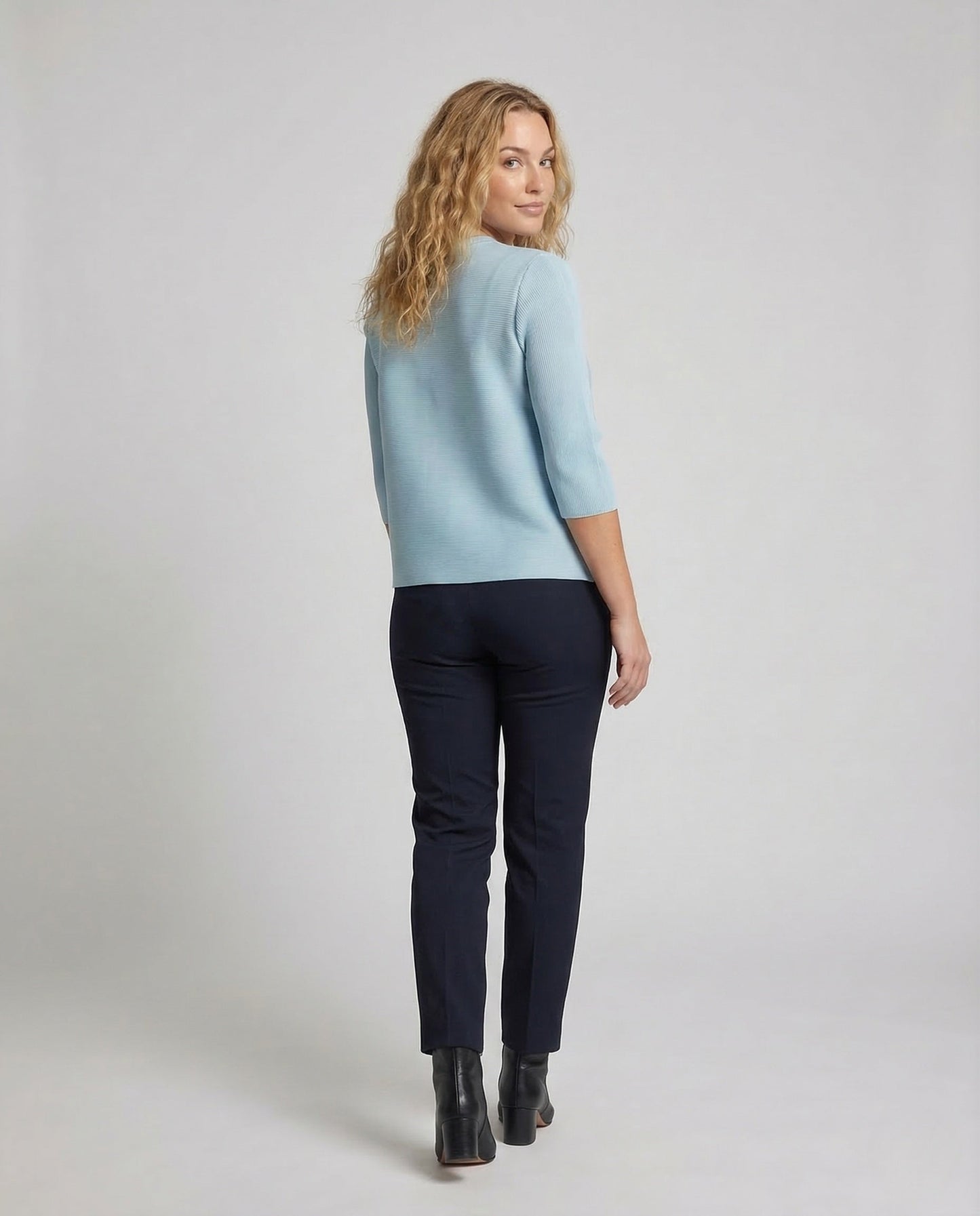 Product 15527656554826 - back_view