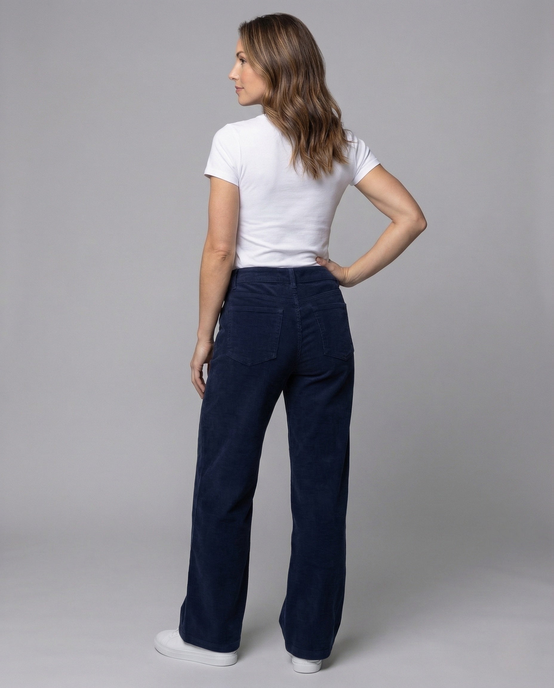 Product 15533323583818 - back_view