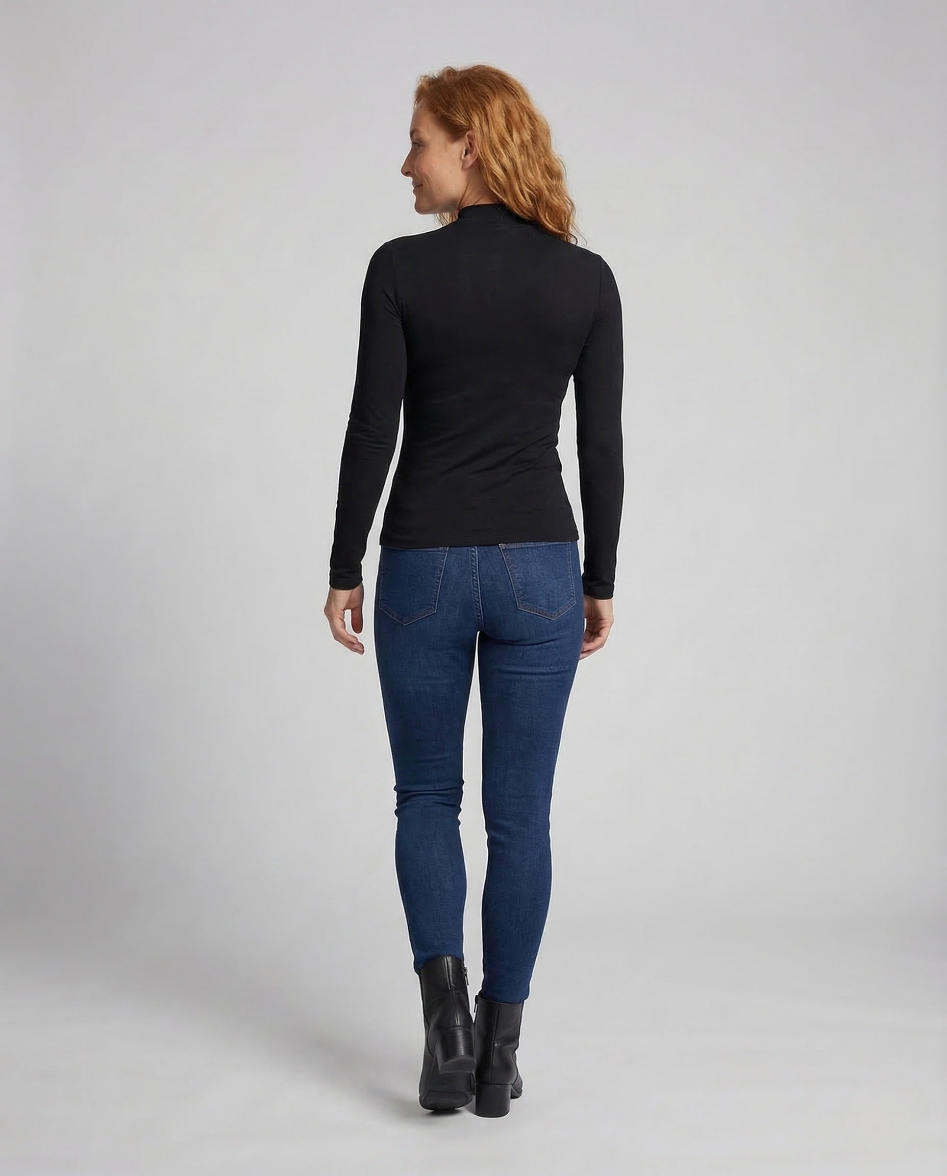 Product 15533351895370 - back_view