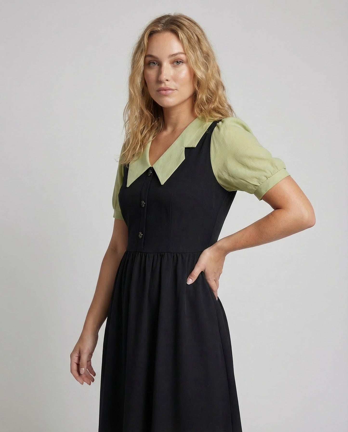 Product 15533363200330 - upper_body