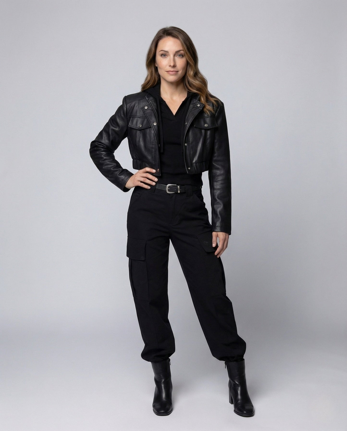 Damen Bikerjacke Kunstleder Schulterpolster Schwarz - Norvielle