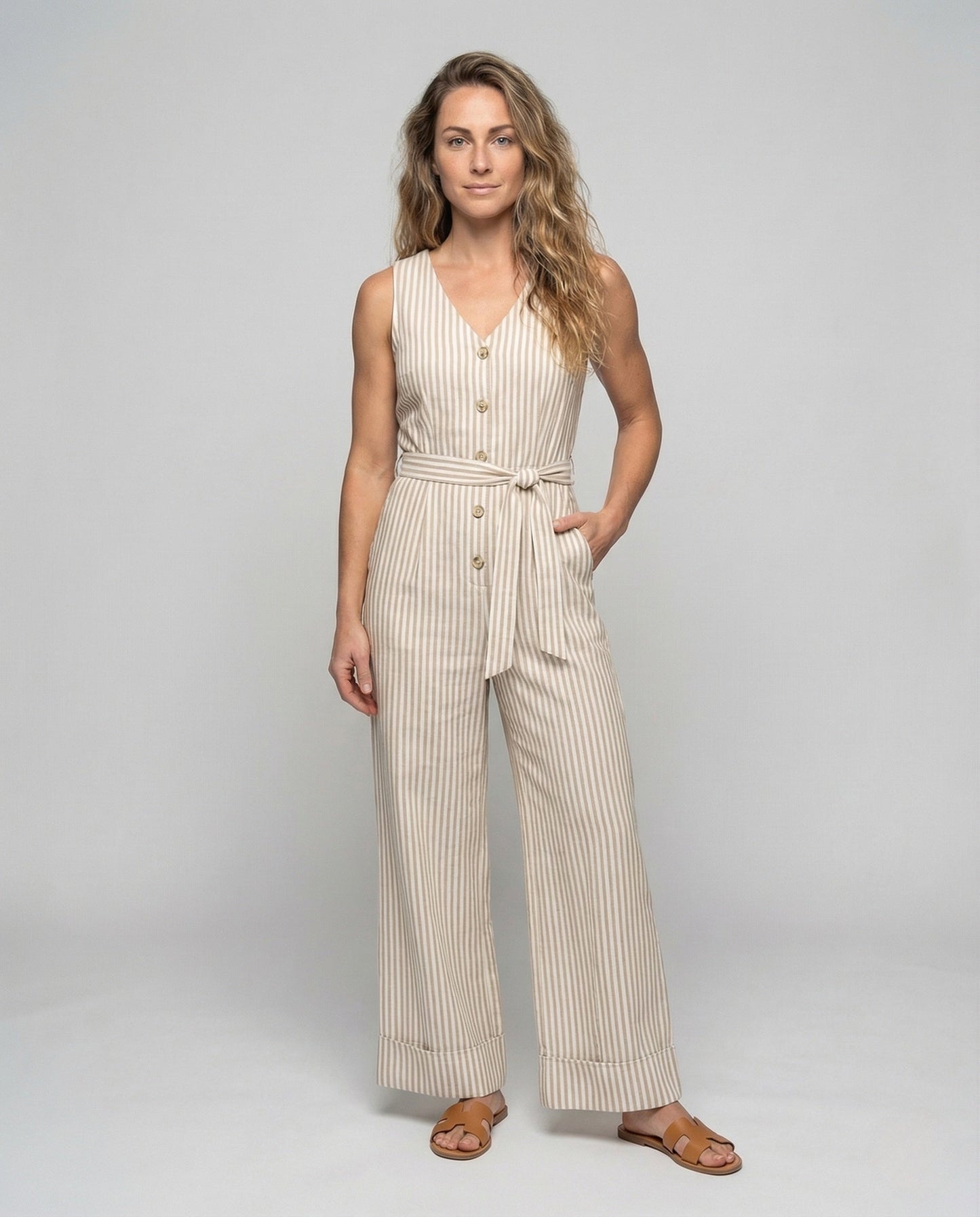 Damen Jumpsuit V-Ausschnitt mit Gürtel - Norvielle
