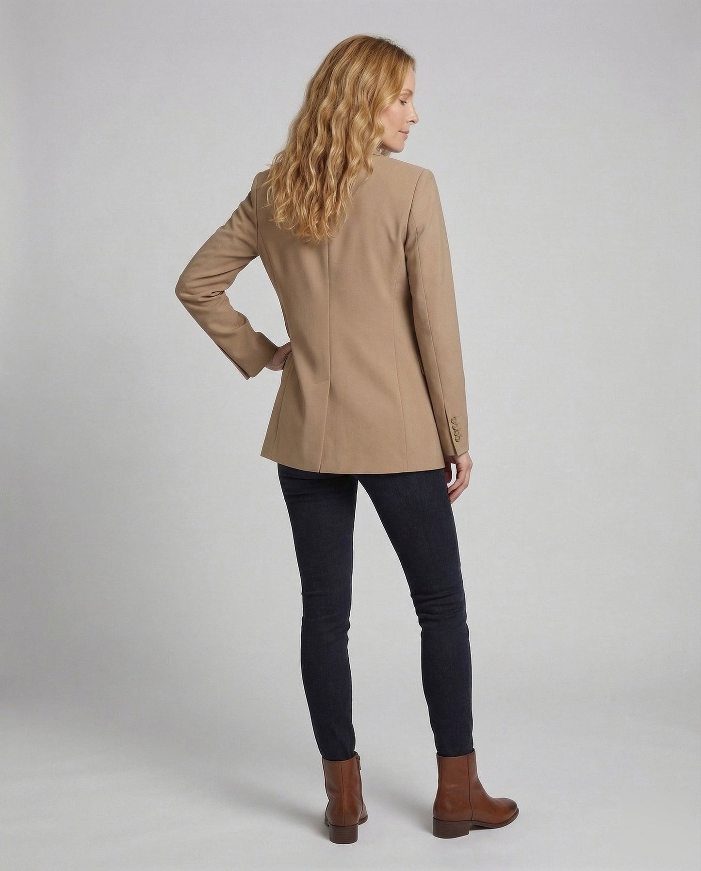 Product 15535316173130 - back_view