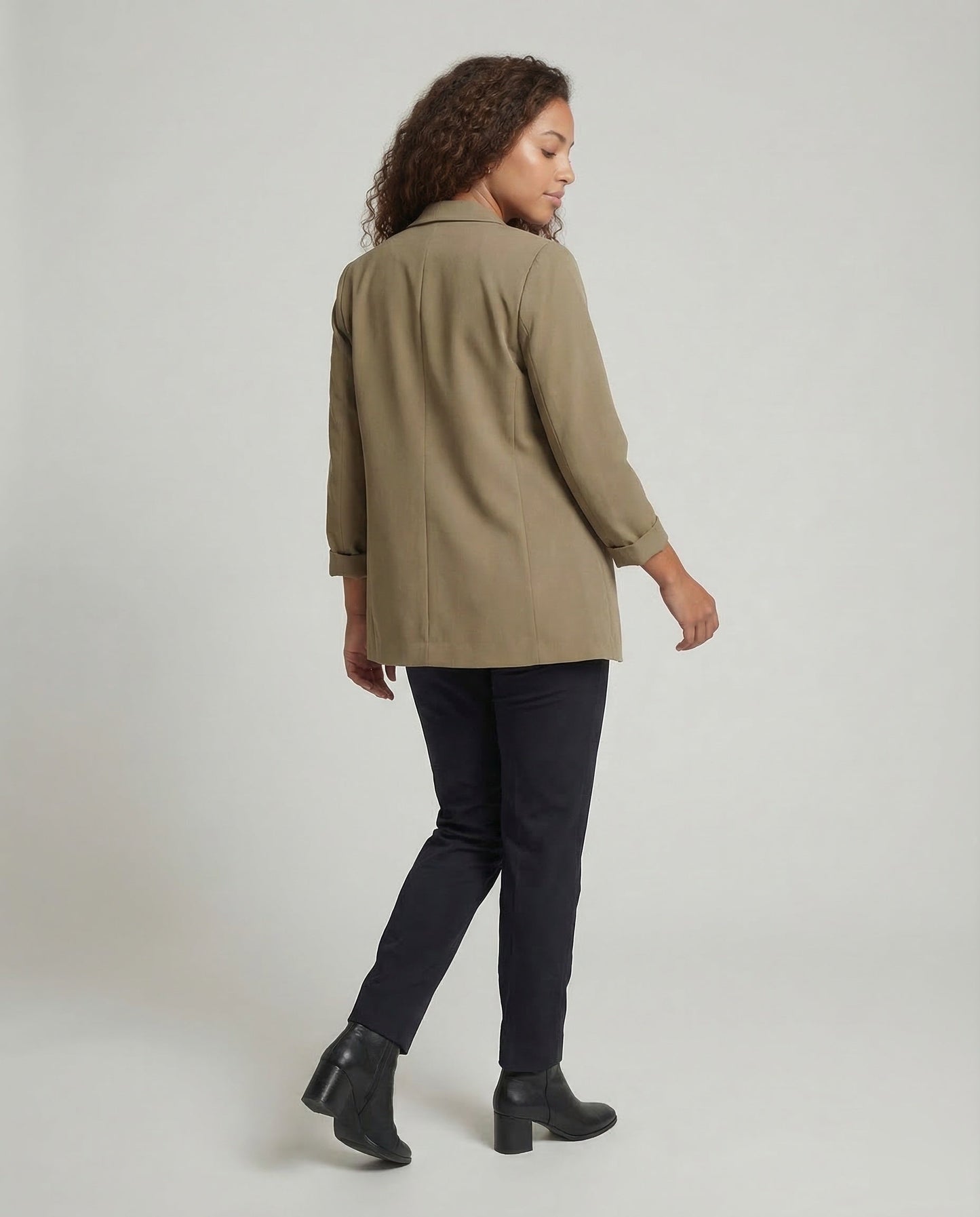 Product 15535325708618 - back_view