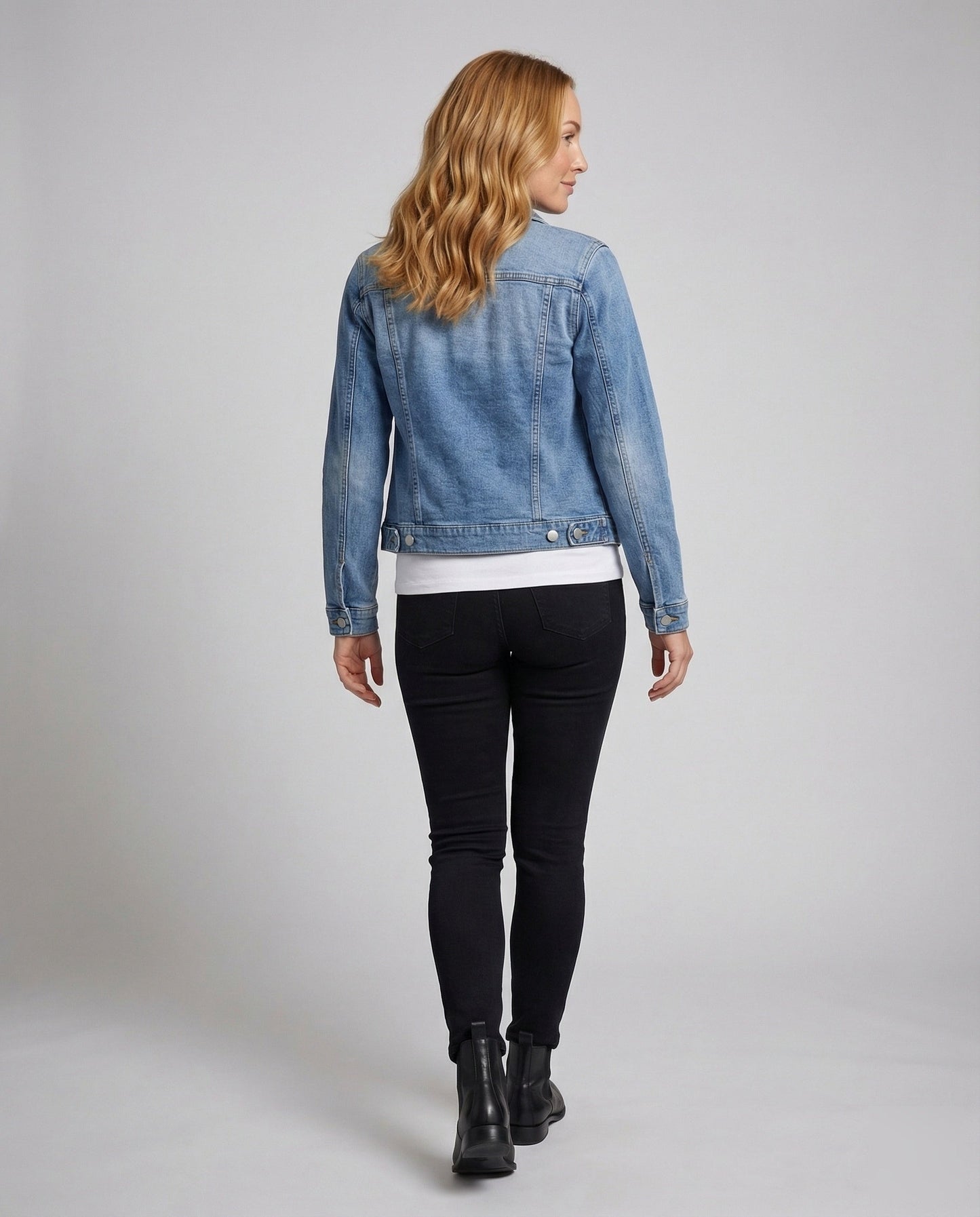 Damen Jeansjacke Boxy mit Druckknöpfen
