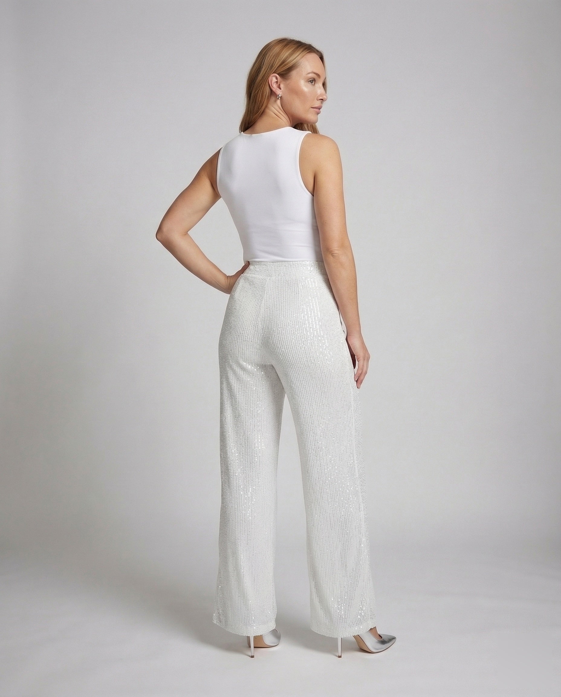 Product 15535339241802 - back_view