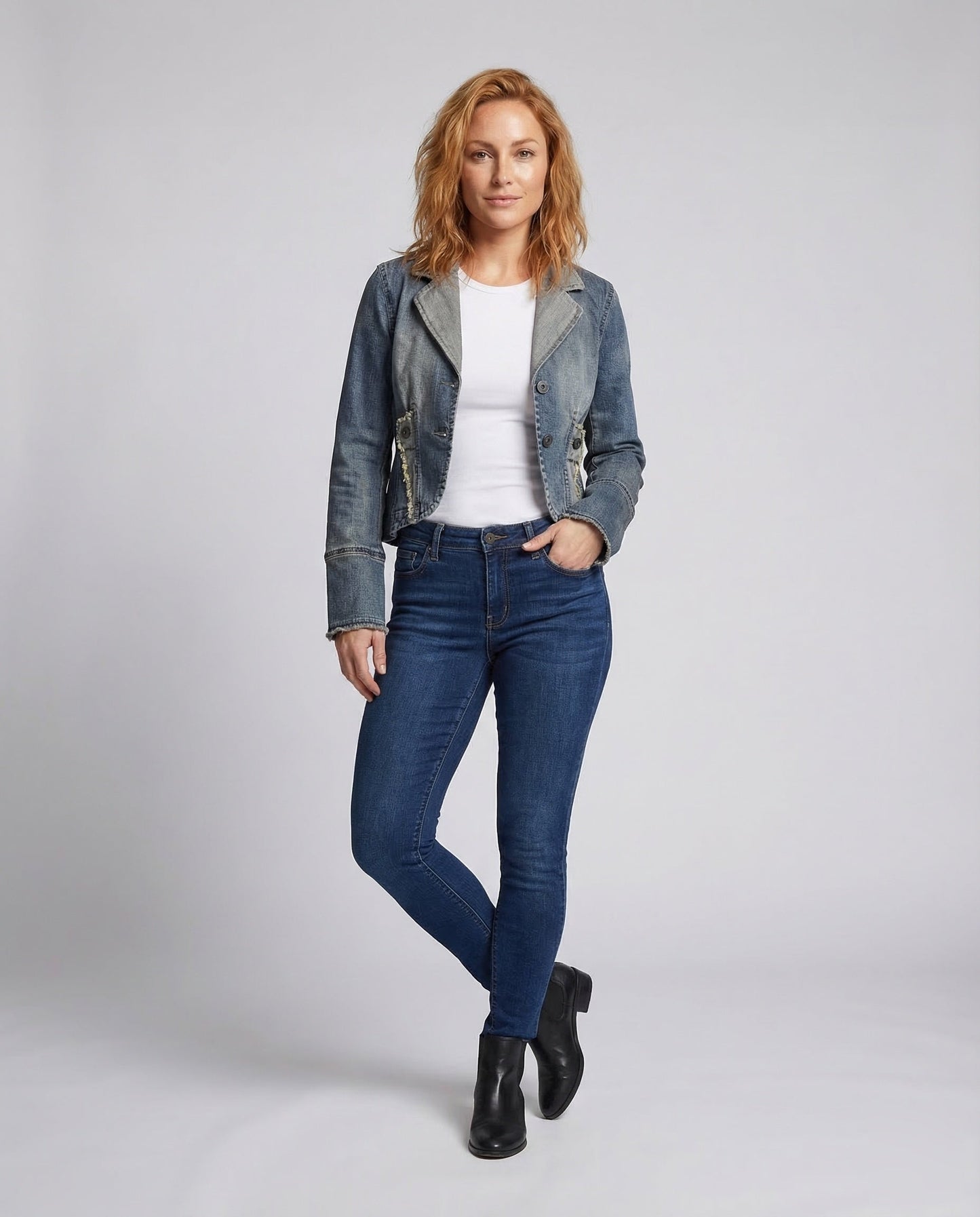 Damen Taillierter Jeansblazer - Norvielle