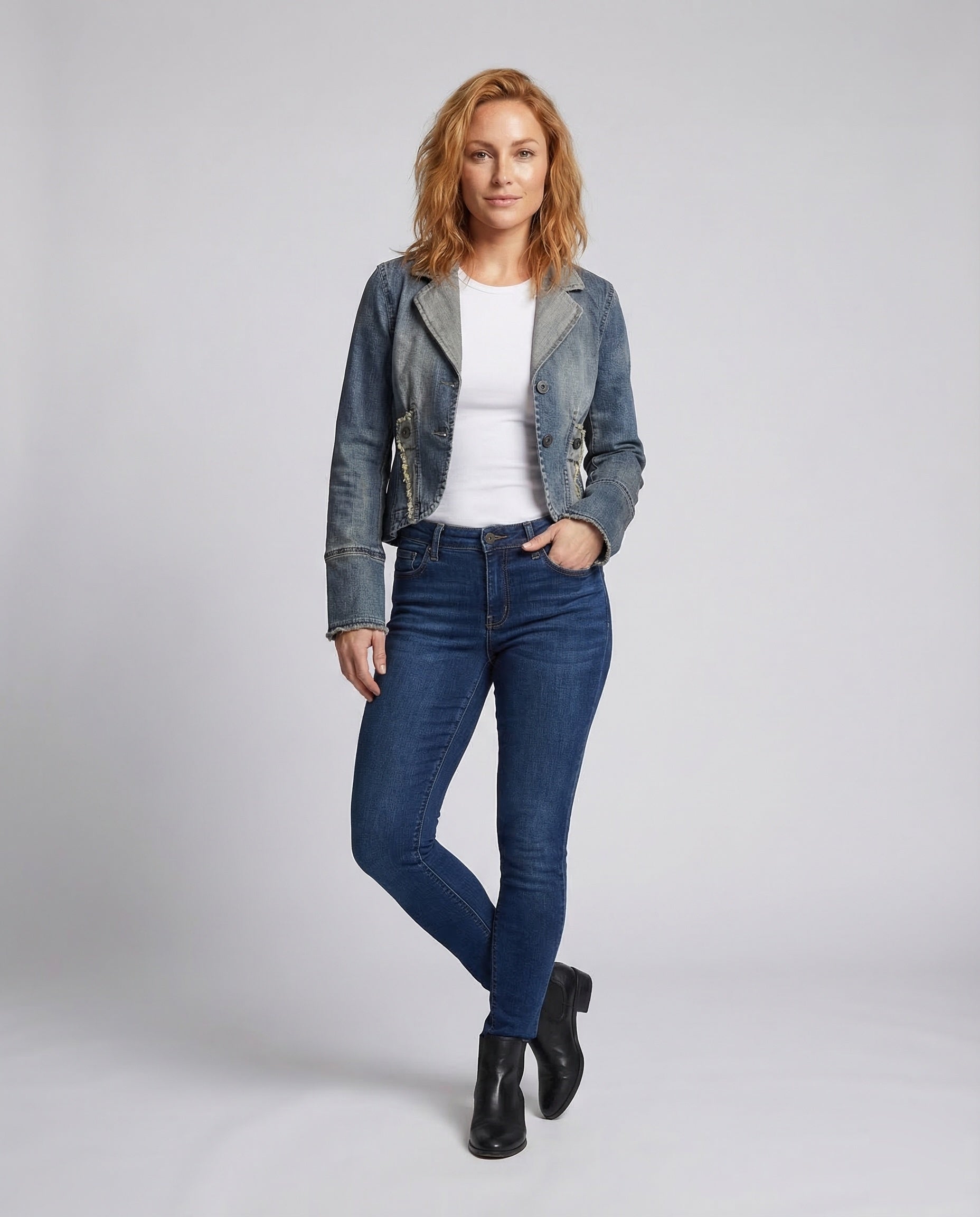 Damen Taillierter Jeansblazer - Norvielle