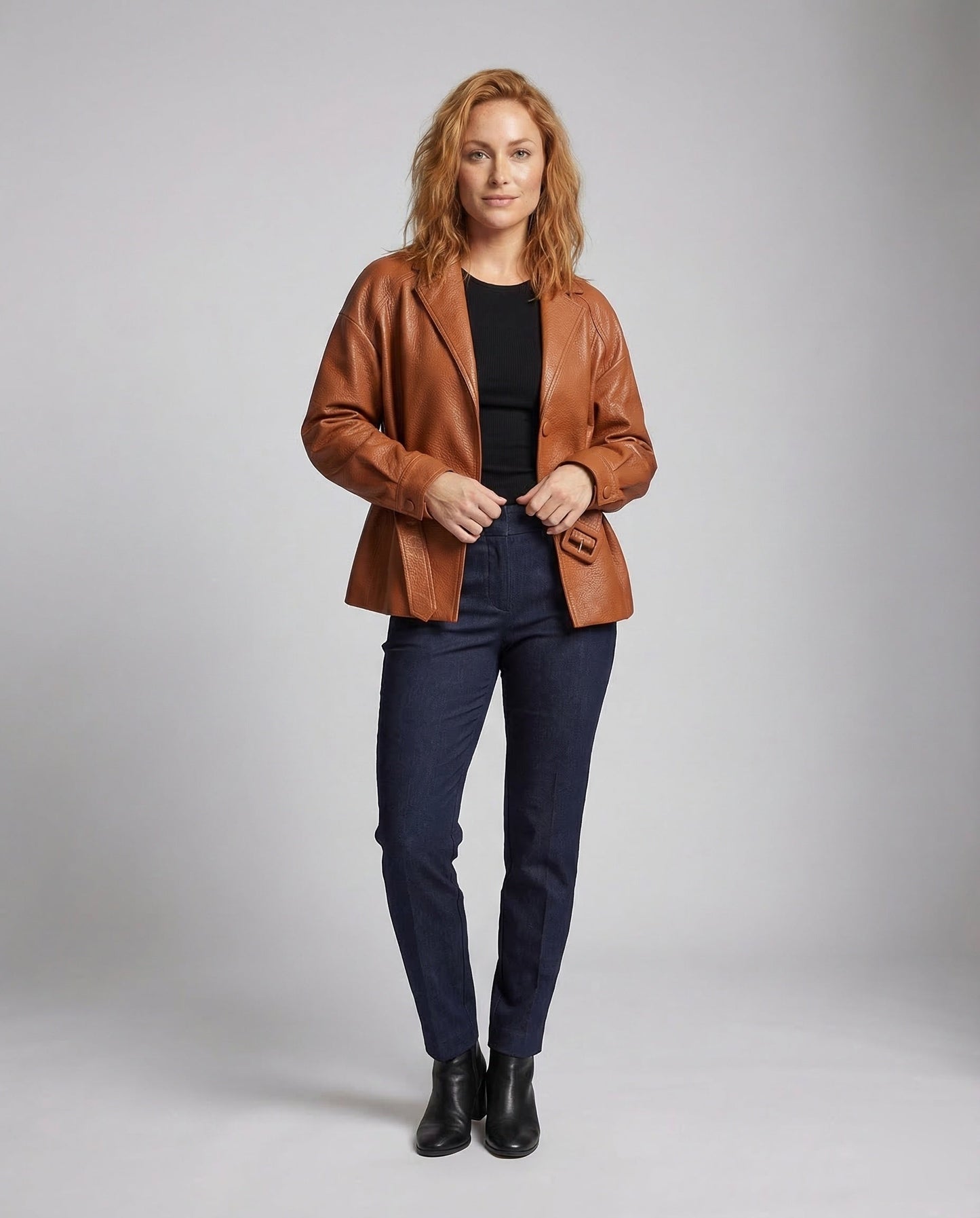 Damen Blazer aus Kunstleder mit Gürtel - Norvielle