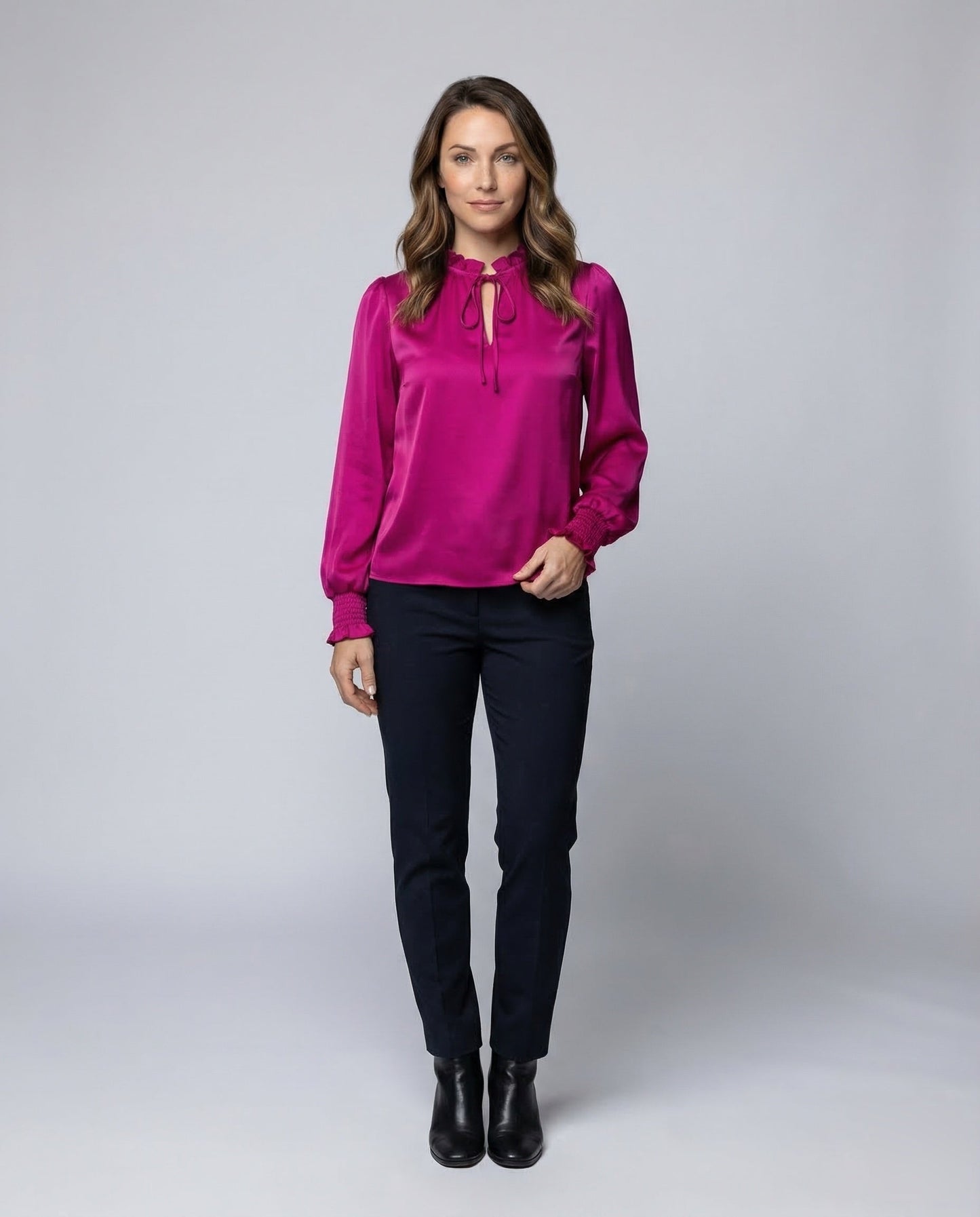 Damen Satinbluse mit Stehkragen und Raffung - Norvielle