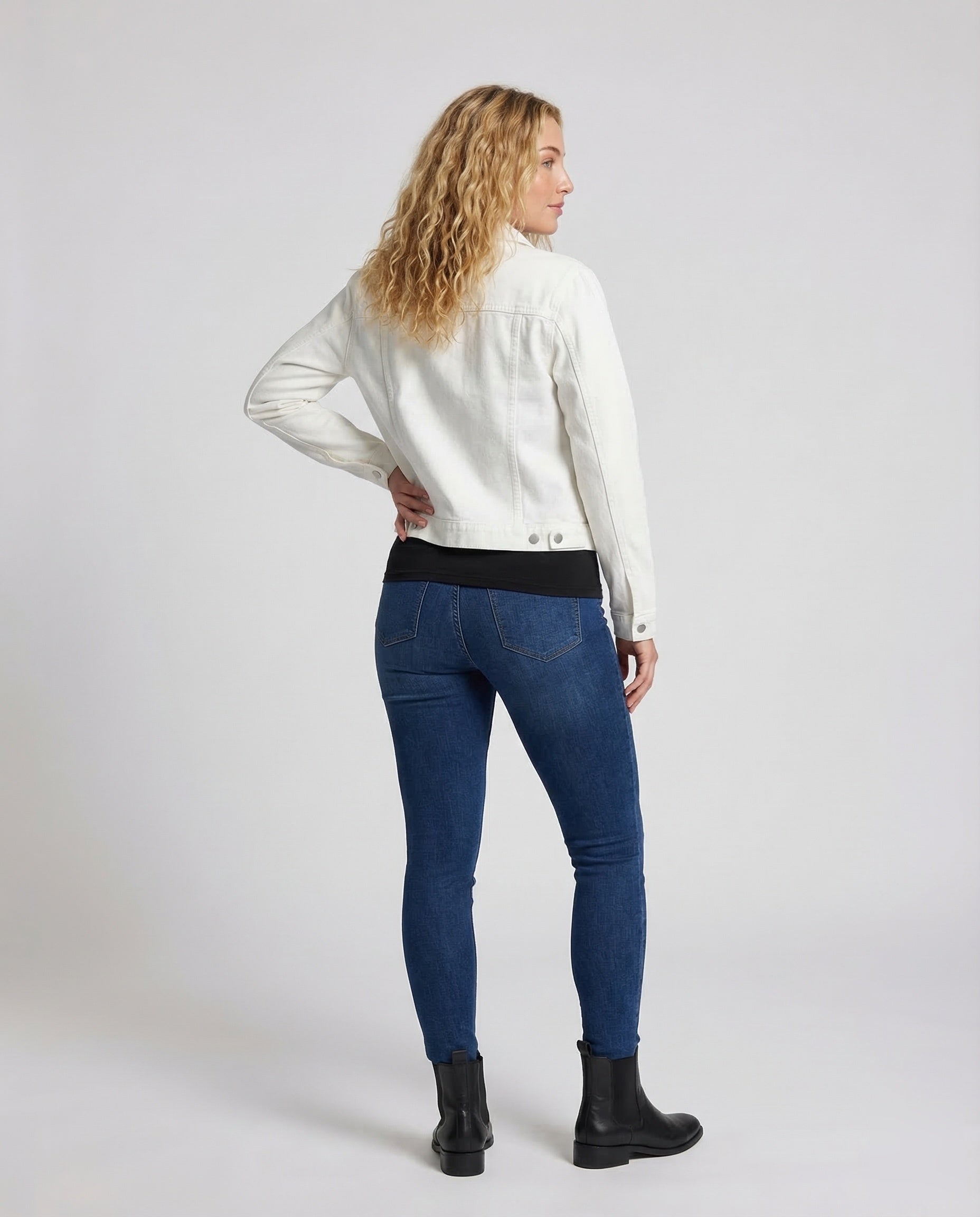 Product 15537220747594 - back_view