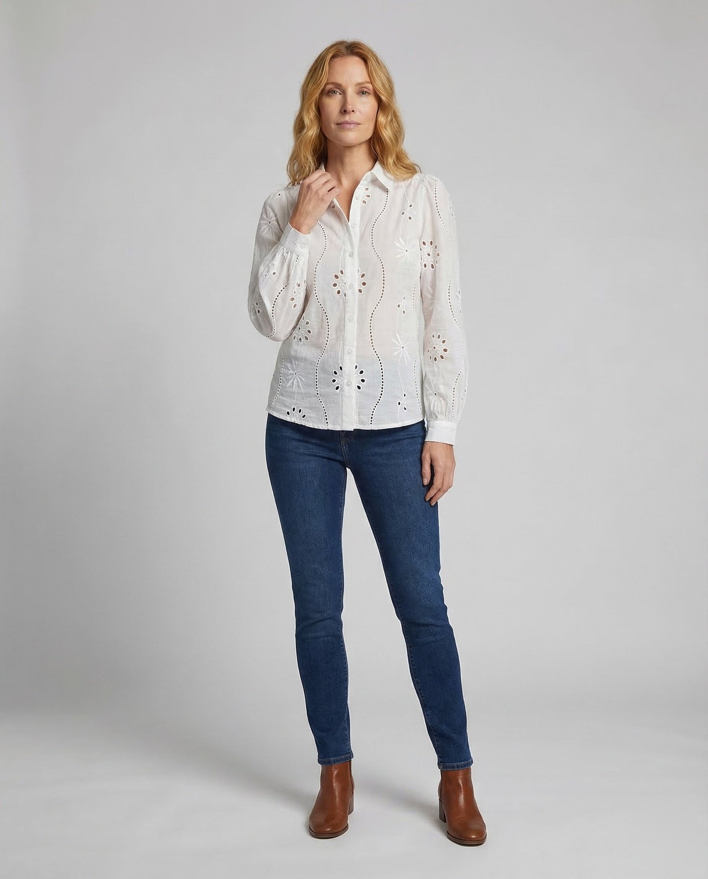 Damen Bluse mit Lochstickerei - Norvielle