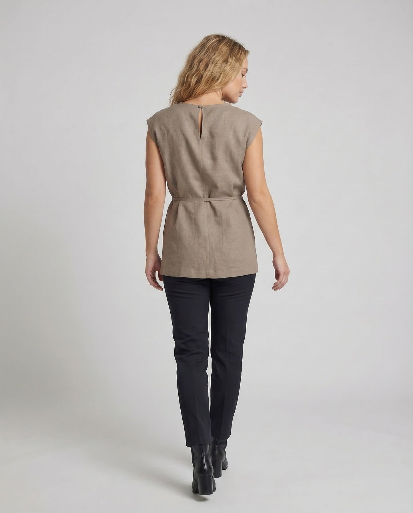 Product 15539096781130 - back_view