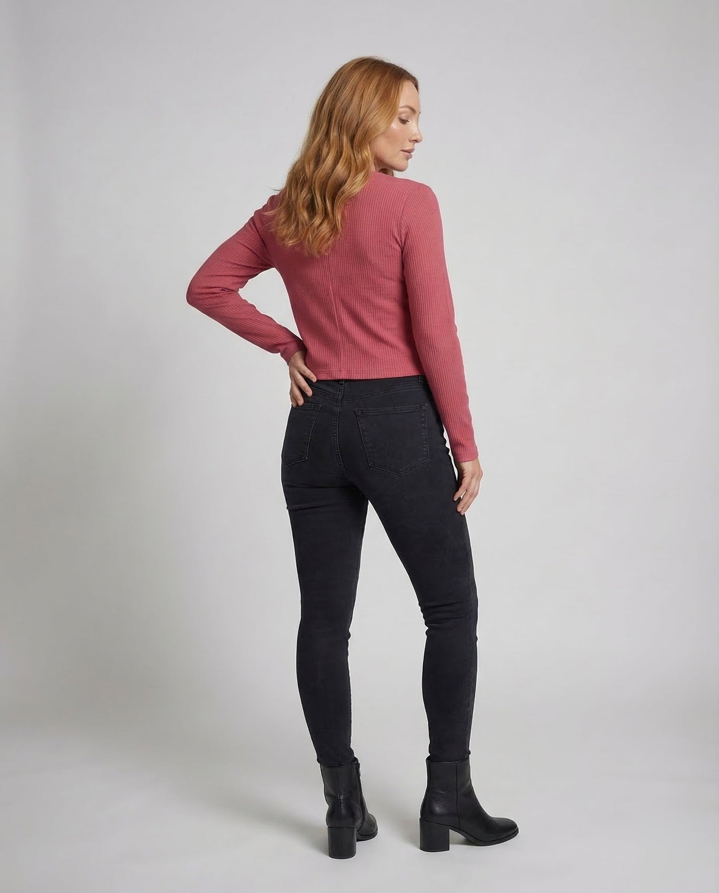 Product 15539107266890 - back_view