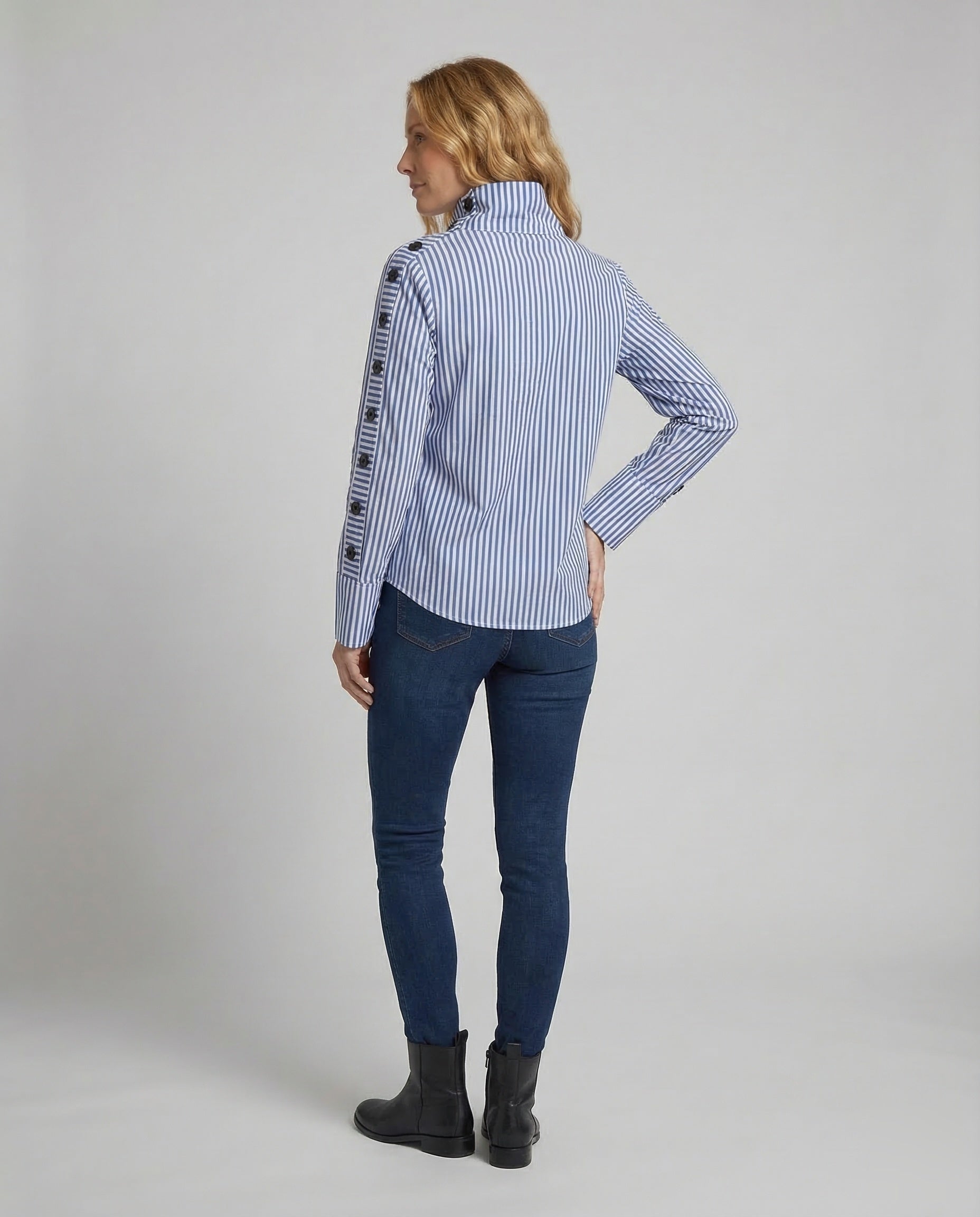 Product 15539133808970 - back_view