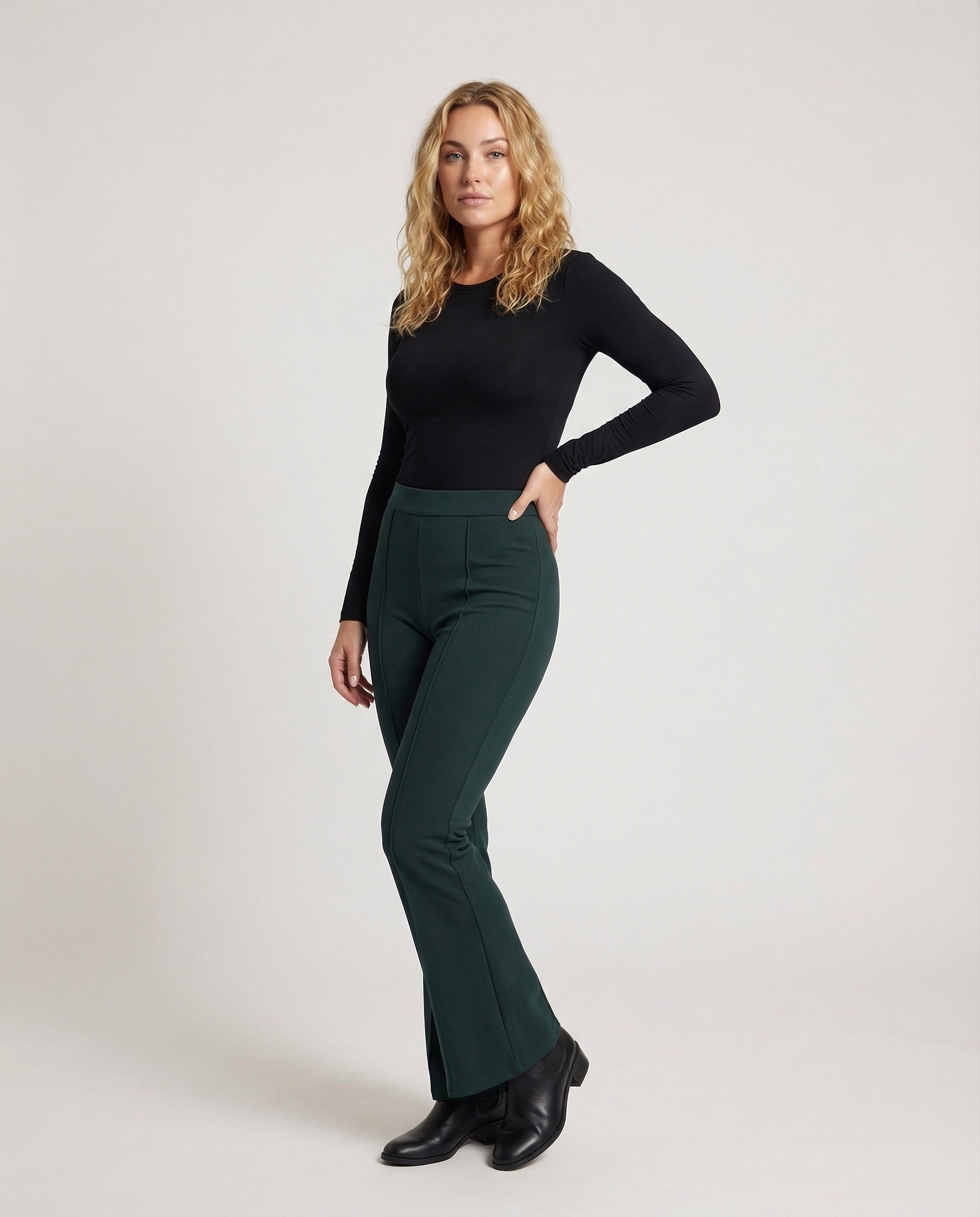 Damen Stretchhose Flare Mittelnaht - Norvielle