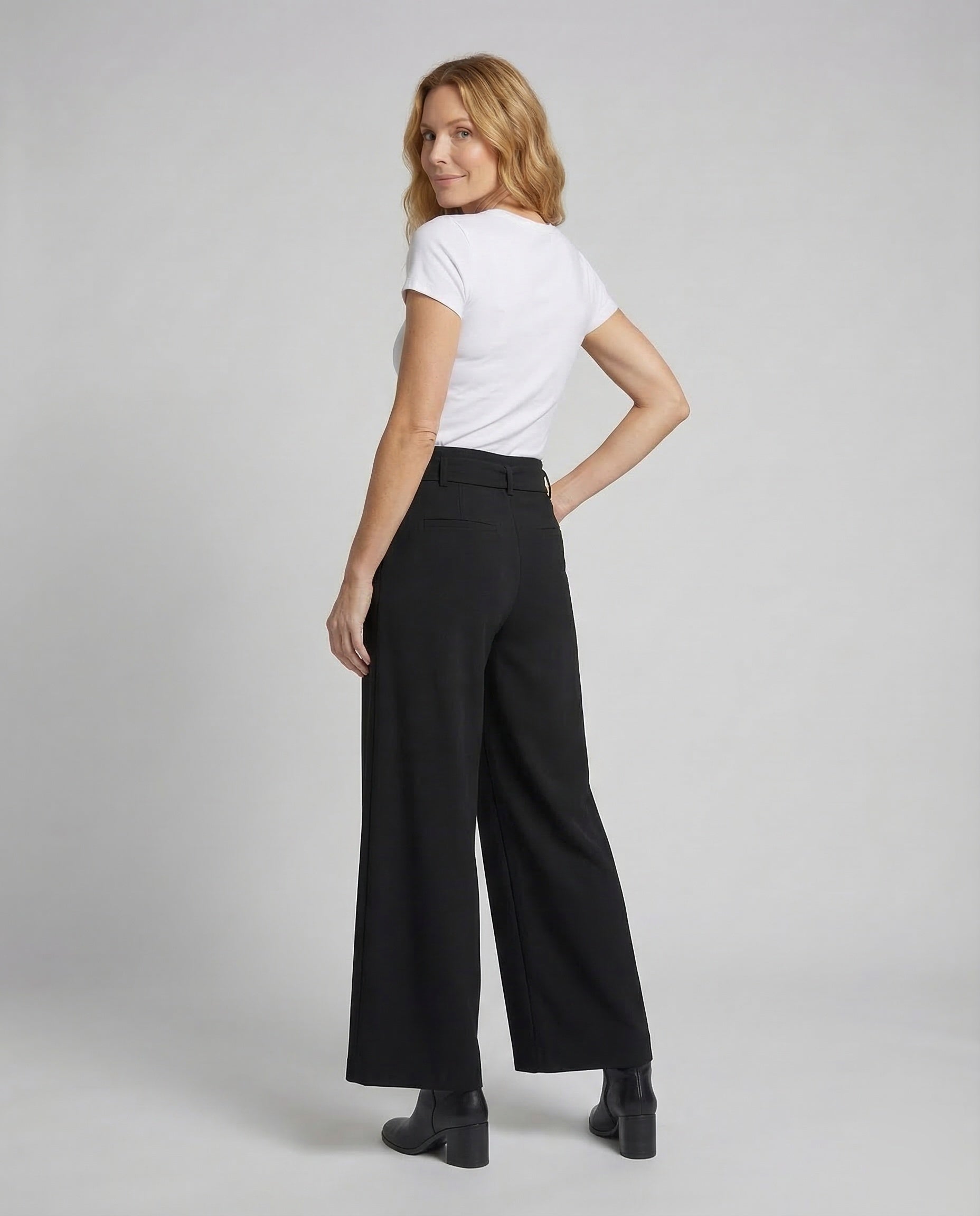 Product 15540679409994 - back_view