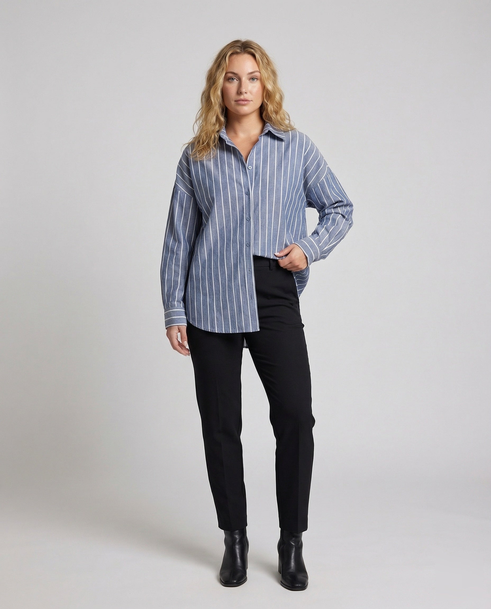 Damen Oversize Hemdbluse mit vertikalen Streifen - Norvielle