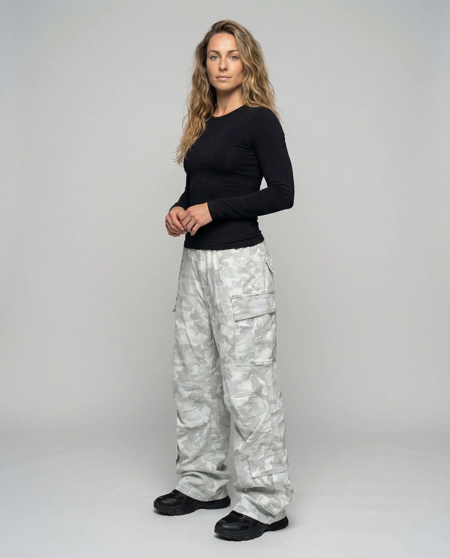 Unisex Cargohose Camouflage-Muster wird zu:
Unisex Cargohose - Norvielle