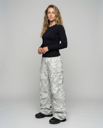 Unisex Cargohose Camouflage-Muster wird zu:
Unisex Cargohose - Norvielle
