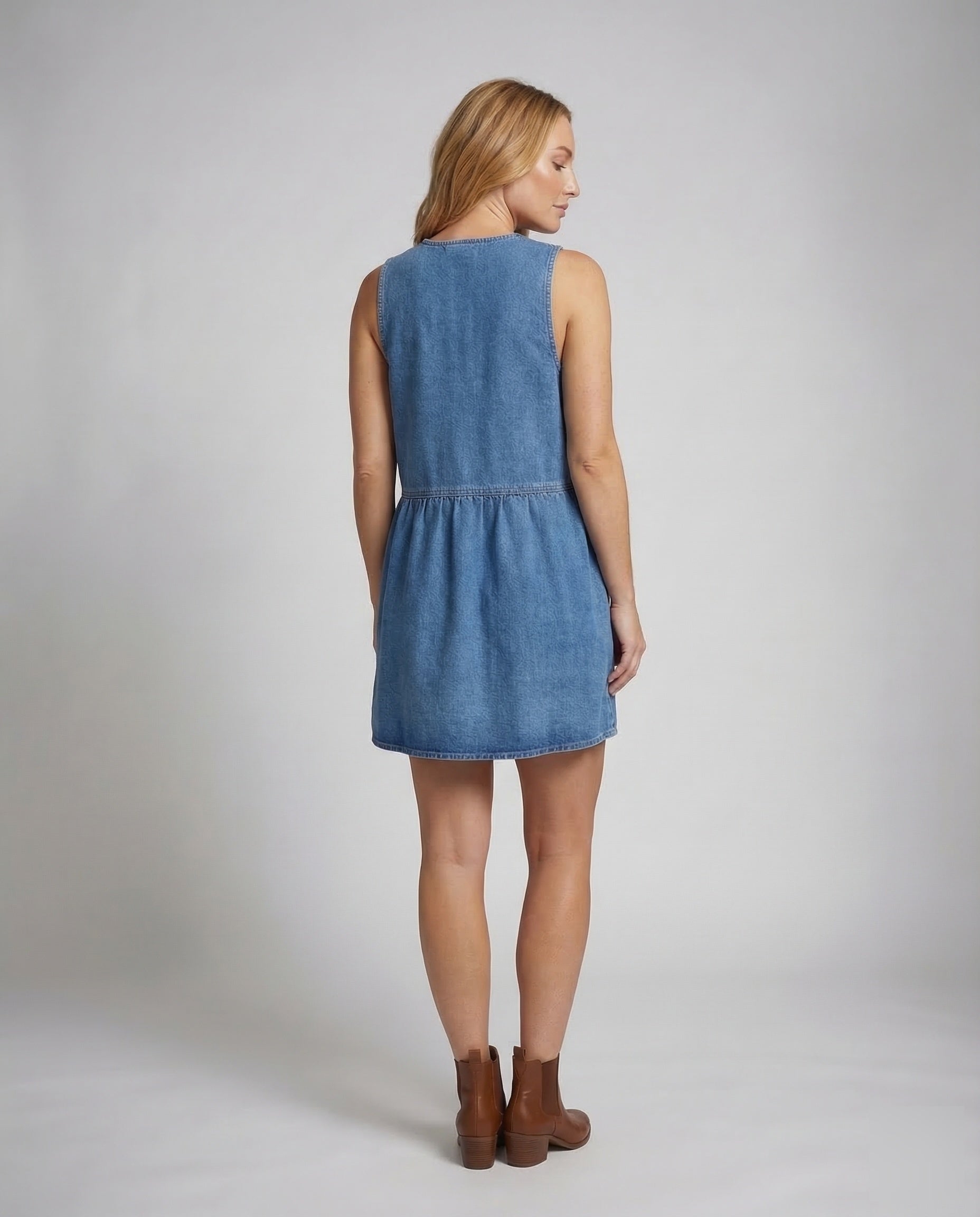 Product 15546747617610 - back_view