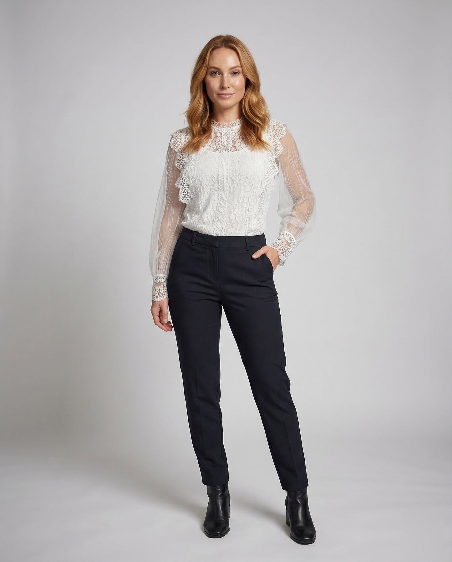 Damen Spitzenbluse Transparente Tüllärmel Weiß - Norvielle