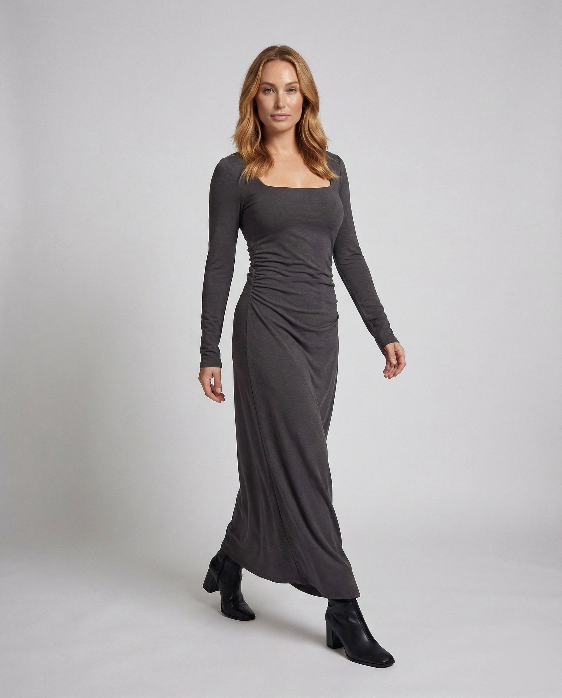 Damen Maxikleid aus Stretchjersey mit Seitenschlitz - Norvielle