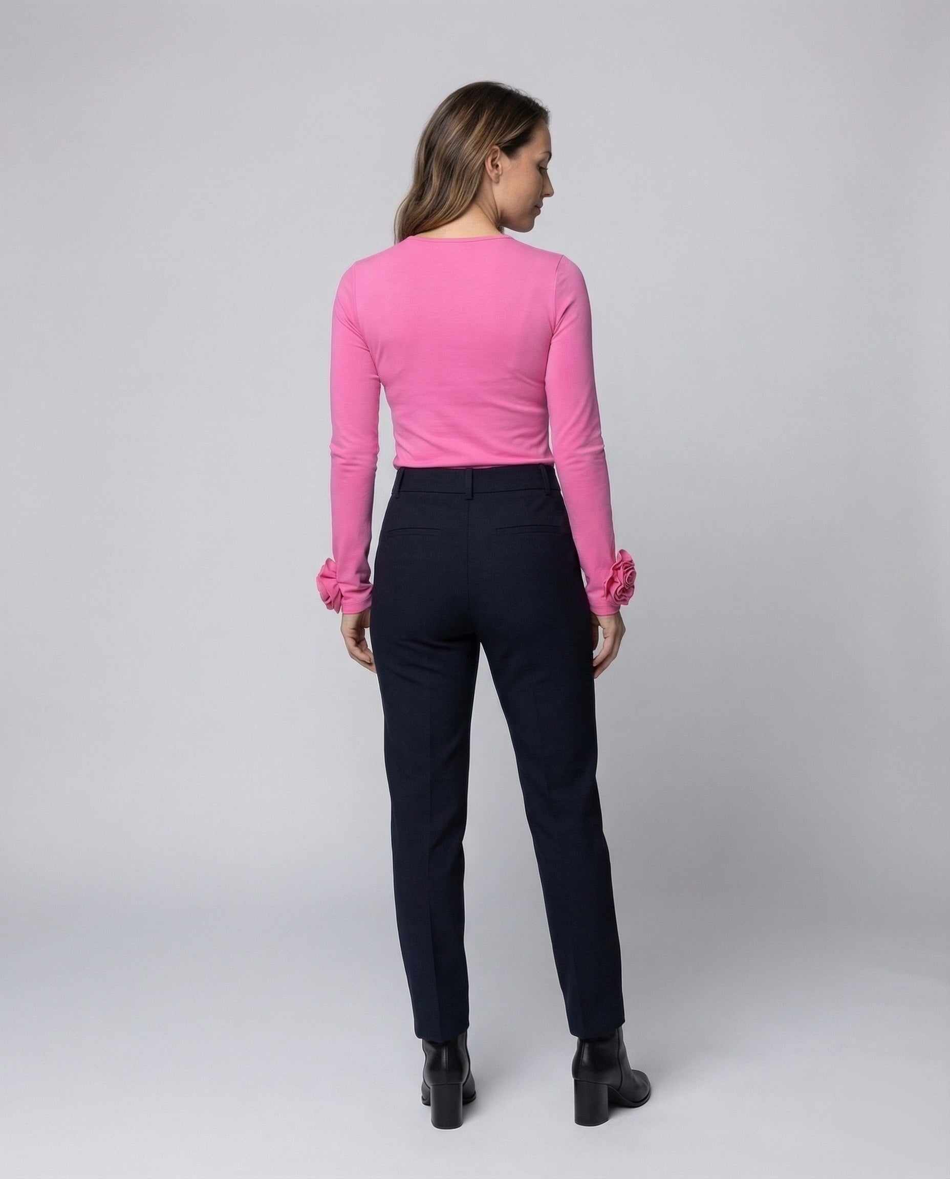 Product 15546811384138 - back_view