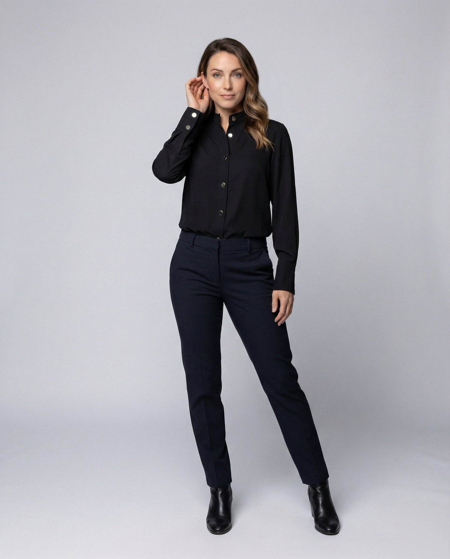 Damen Bluse Seidenähnlich mit Zierknöpfen - Norvielle