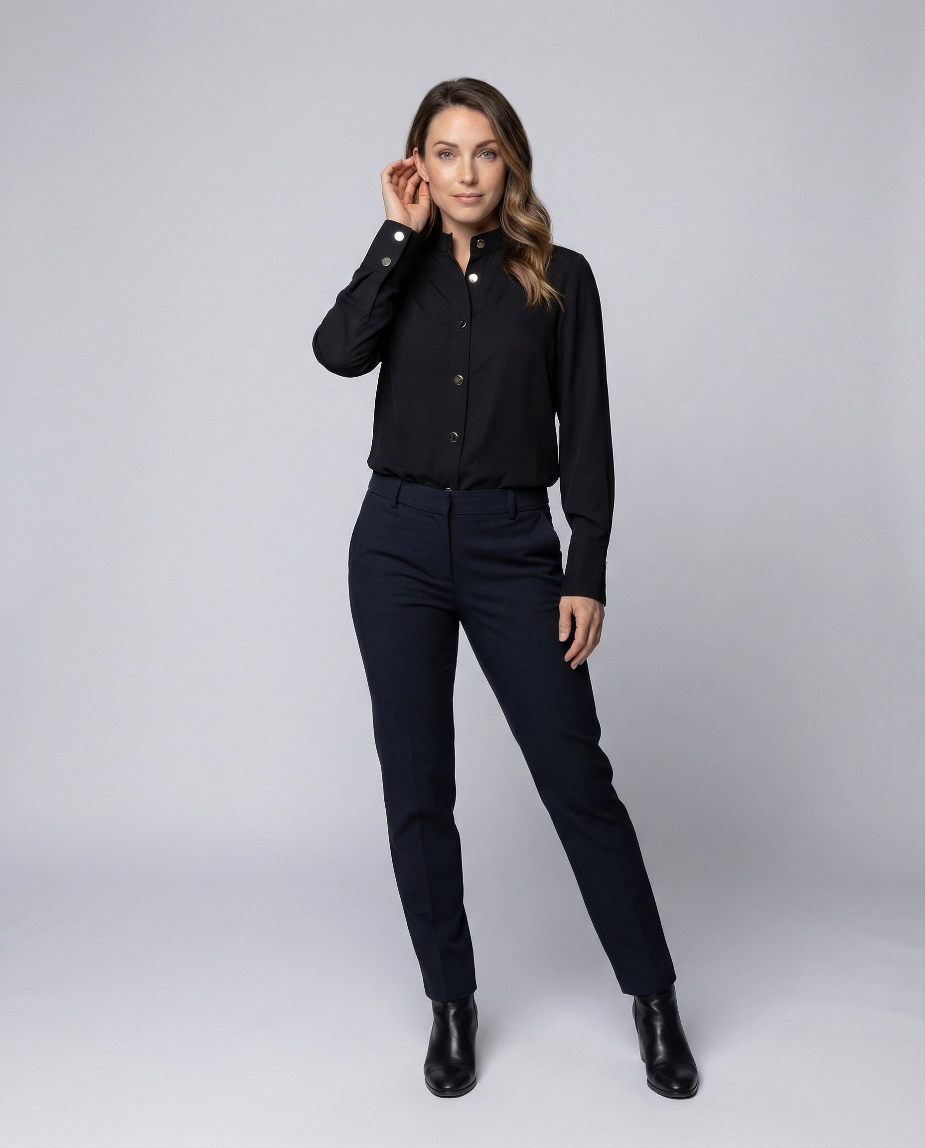 Damen Bluse Seidenähnlich mit Zierknöpfen - Norvielle