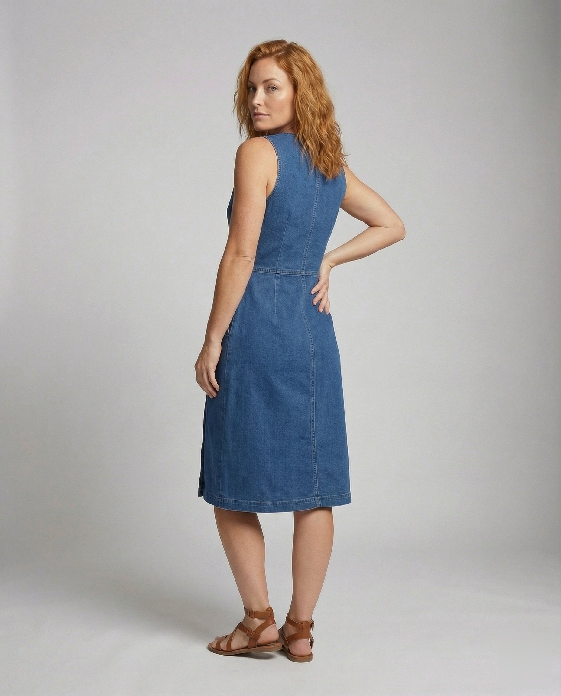 Product 15546914046282 - back_view