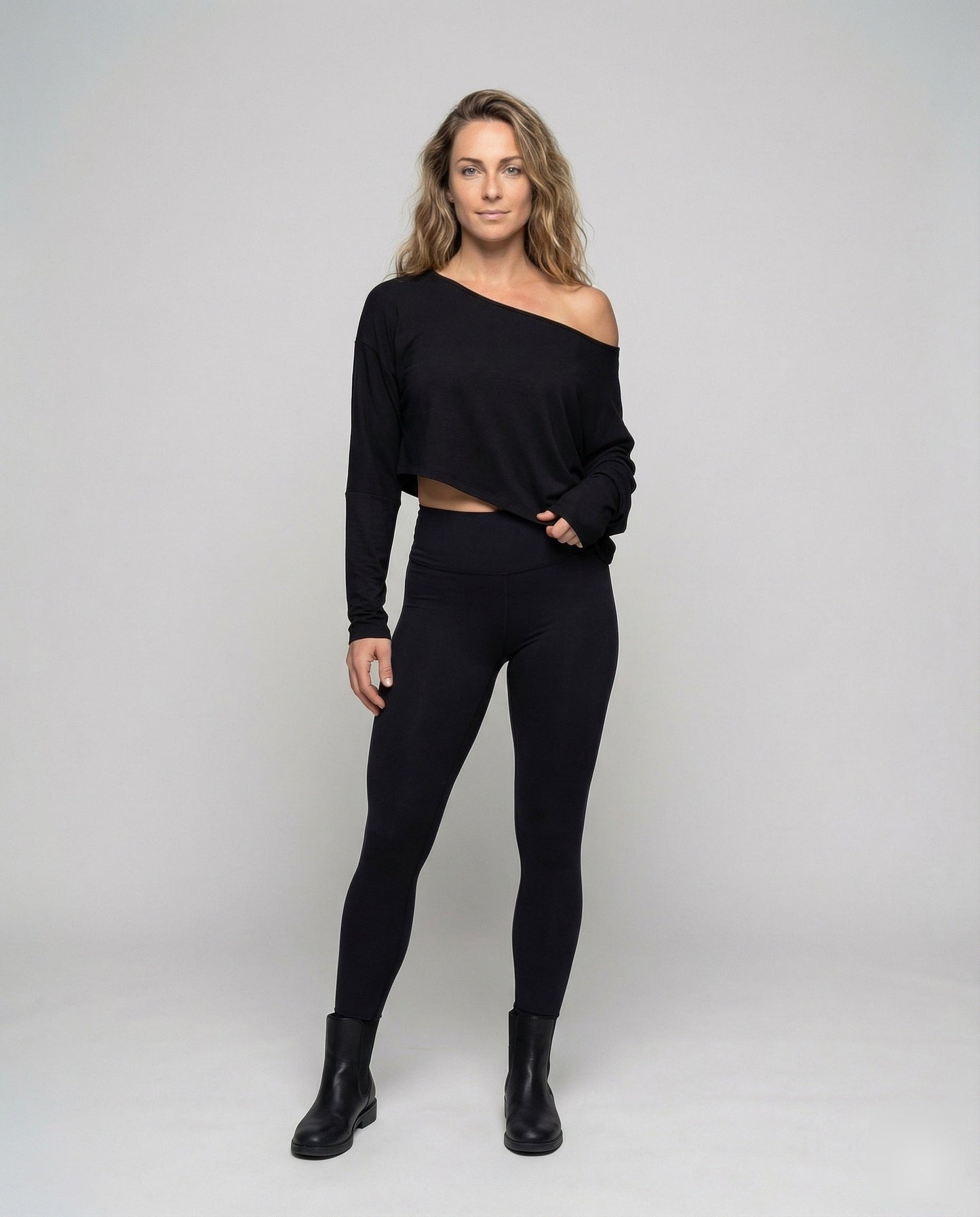 Damen Off-Shoulder Lounge-Set mit Hochgeschnittenen Leggings - Norvielle
