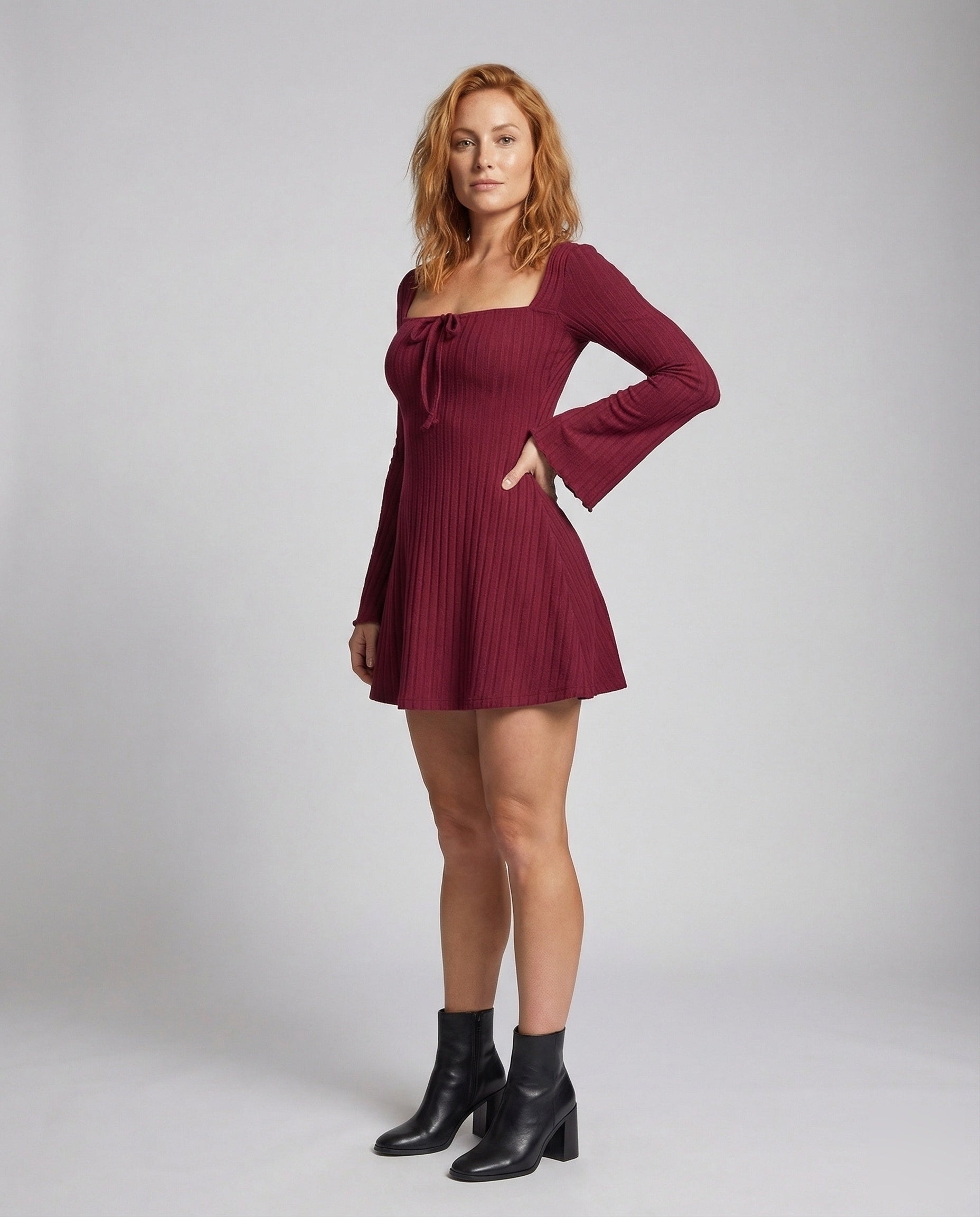 Damen Minikleid Rippstrick Trompetenärmel Quadrat-Ausschnitt - Norvielle