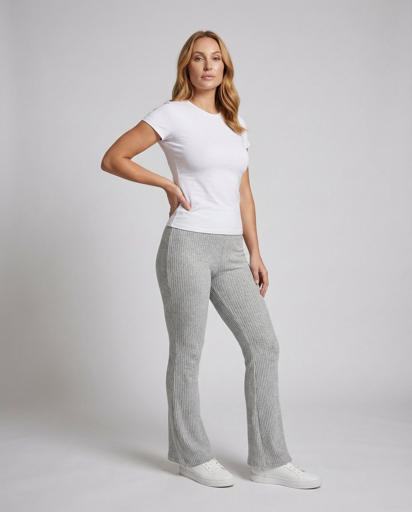 Damen Slim-Fit Strickhose Gerippt - Norvielle