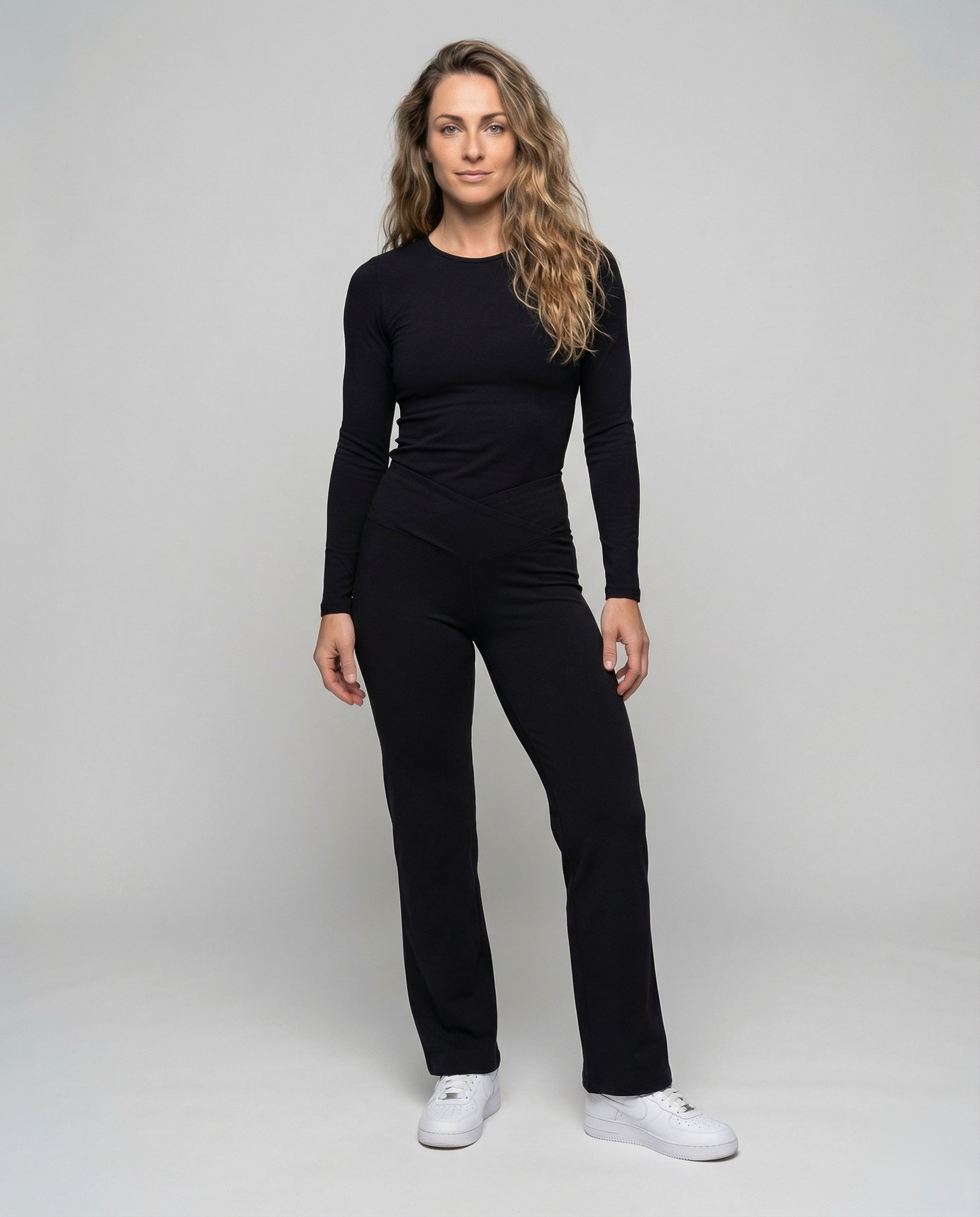 Damen Loungehose V-Bund Hochgeschnitten Schwarz - Norvielle
