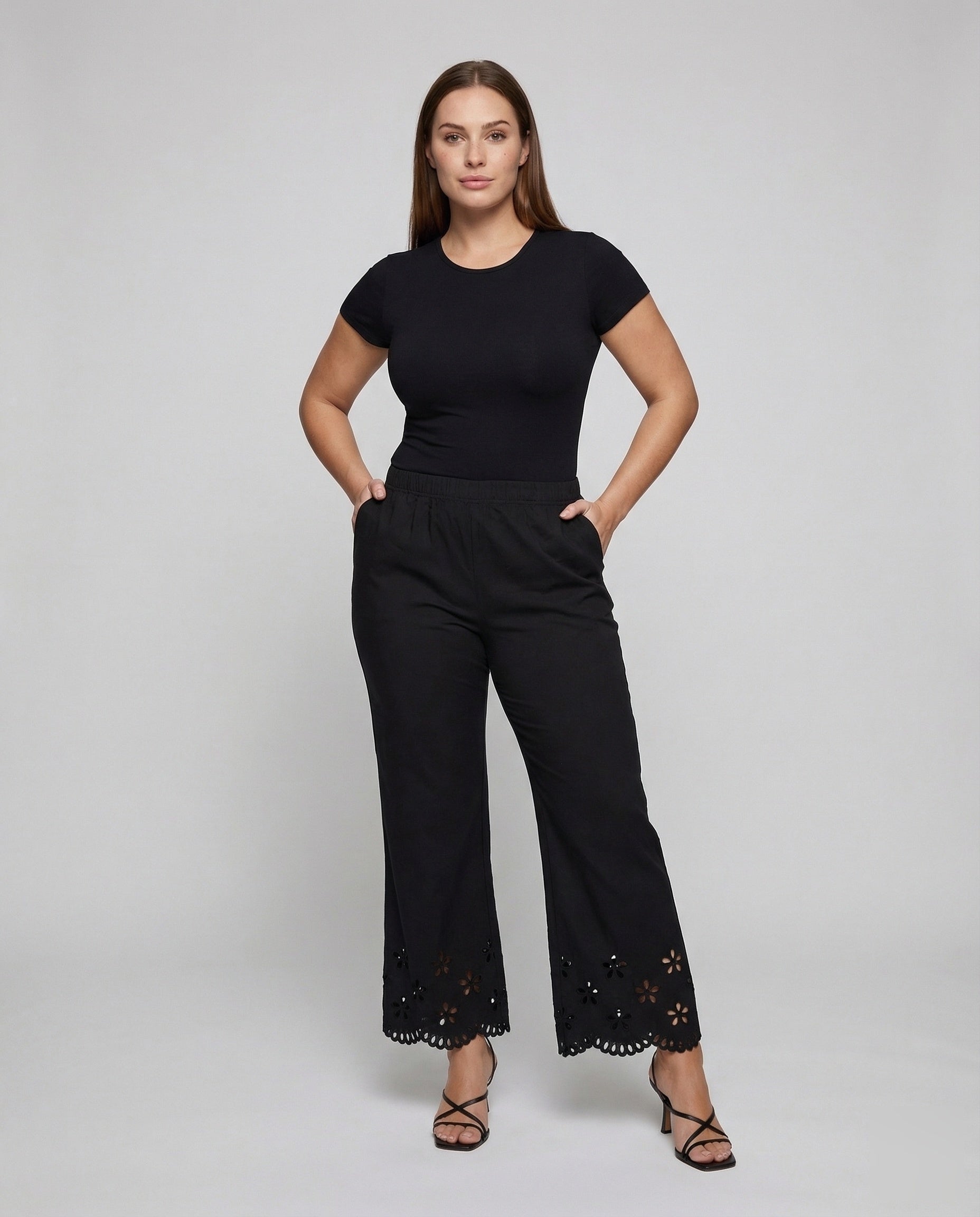 Damen Spitzenbluse Boho-Stil Stehkragen Puffärmel Weiß - Norvielle