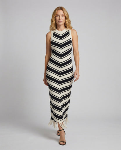 Damen Maxikleid Rippstrick Figurbetont Fransensaum - Norvielle